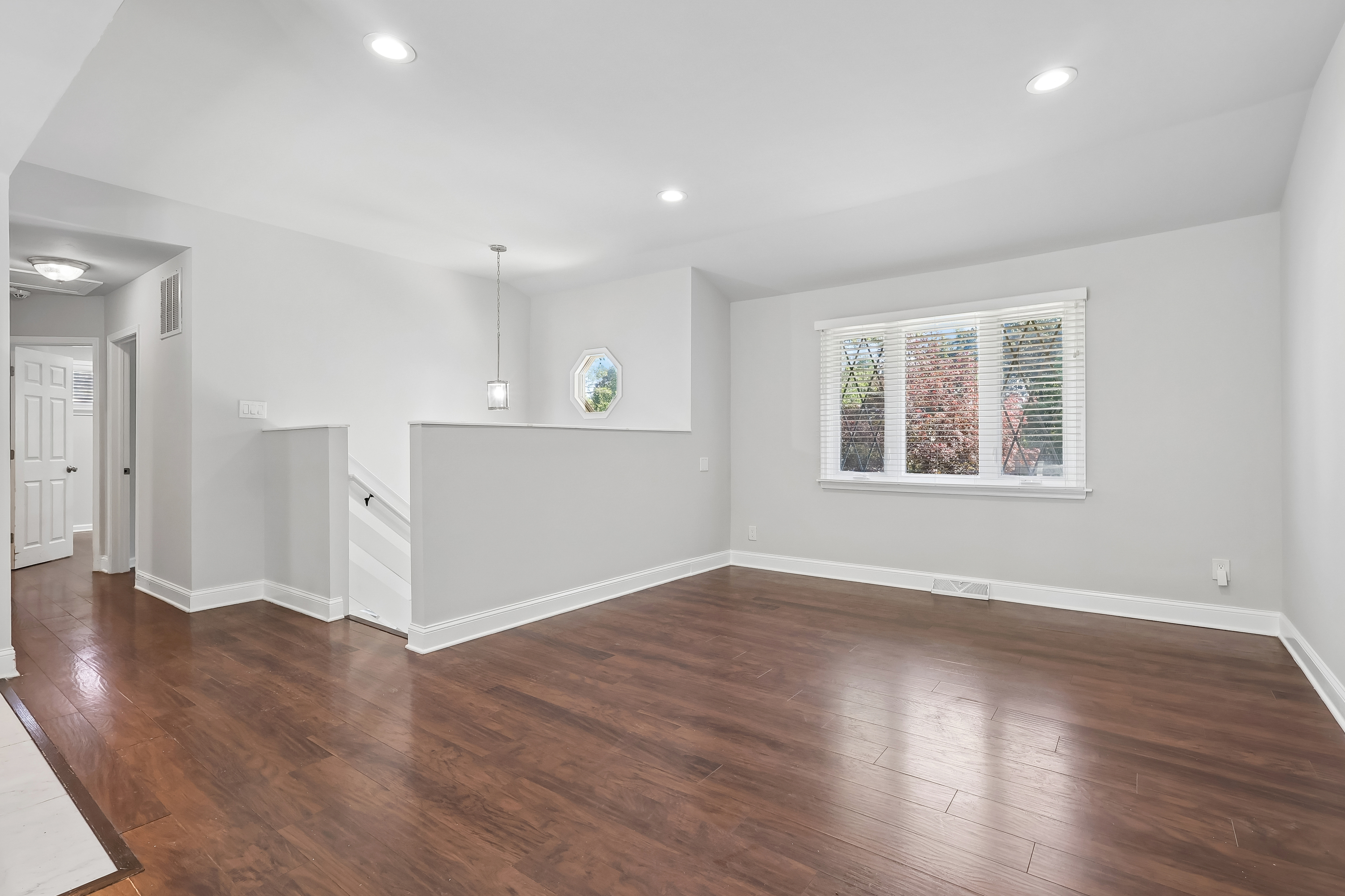 Photo 3 of 41 of 22 Yale Rd, Atco, NJ