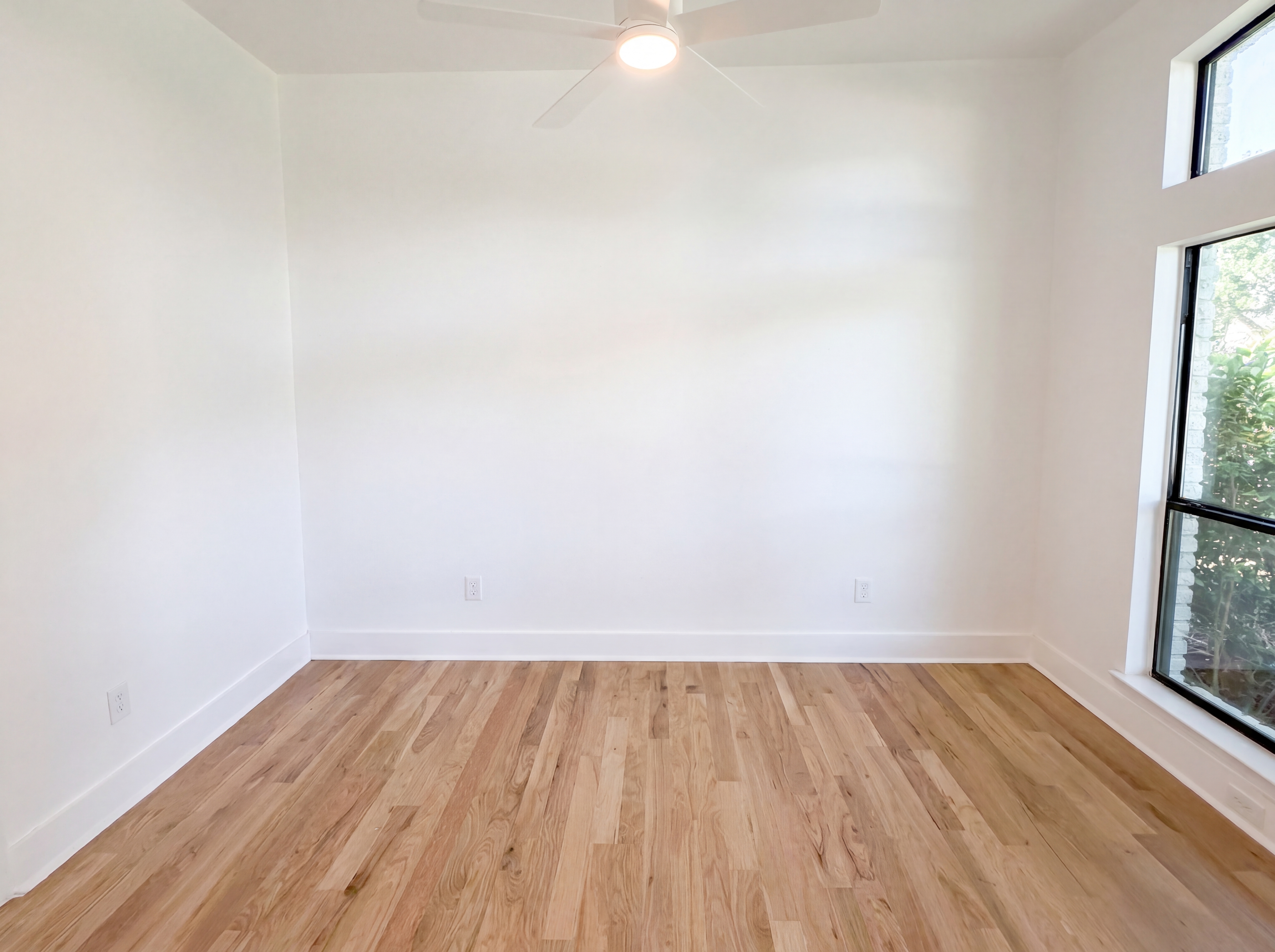 Photo 11 of 26 of 3600 Asaro Pl, Plano, TX