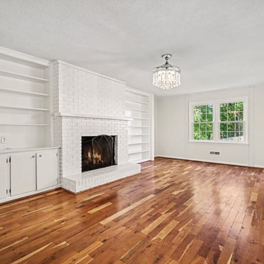 Property photo 3 of 211 Windsor Dr