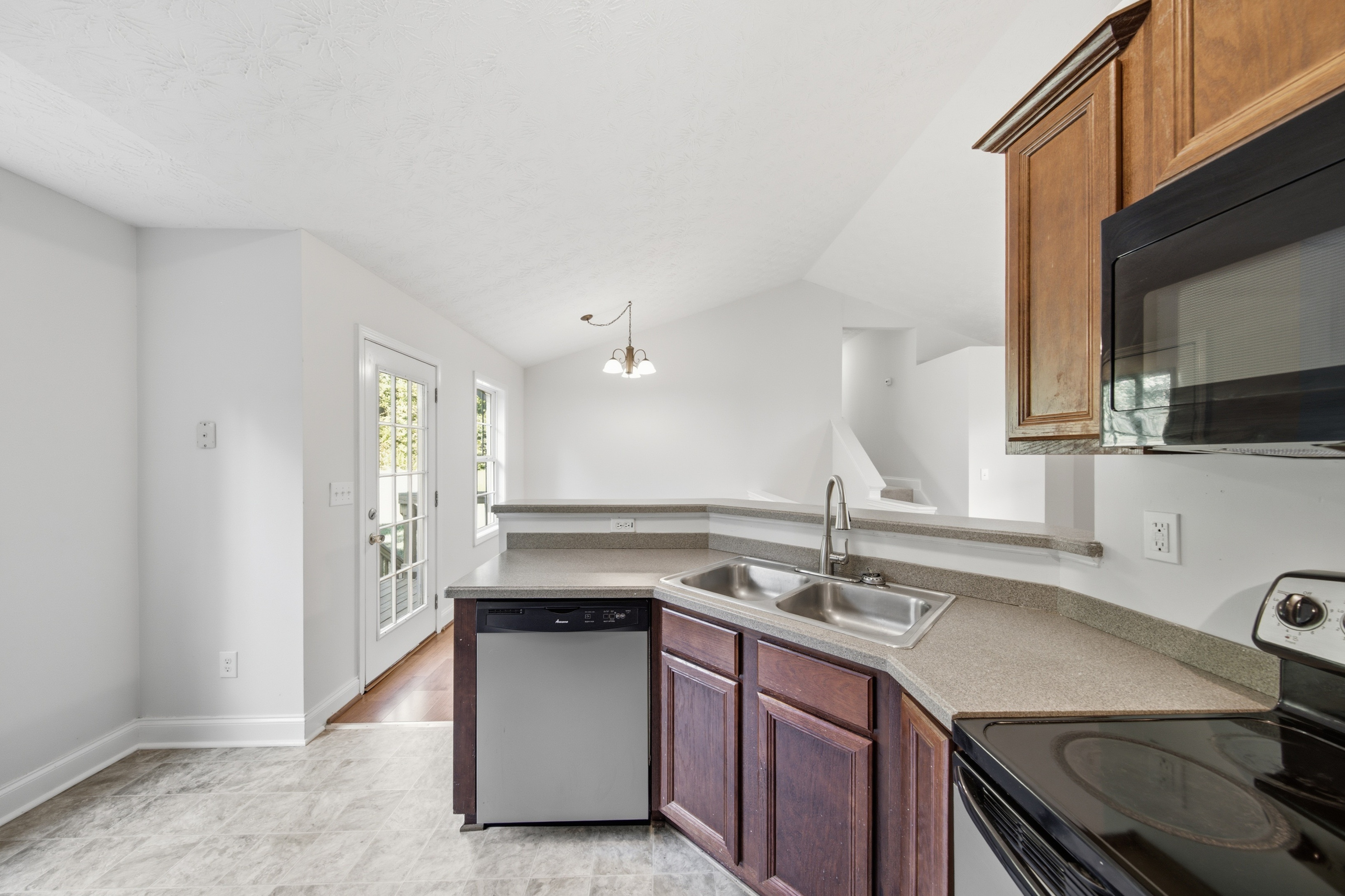 Photo 9 of 28 of 59 Adams Ln, Rockmart, GA