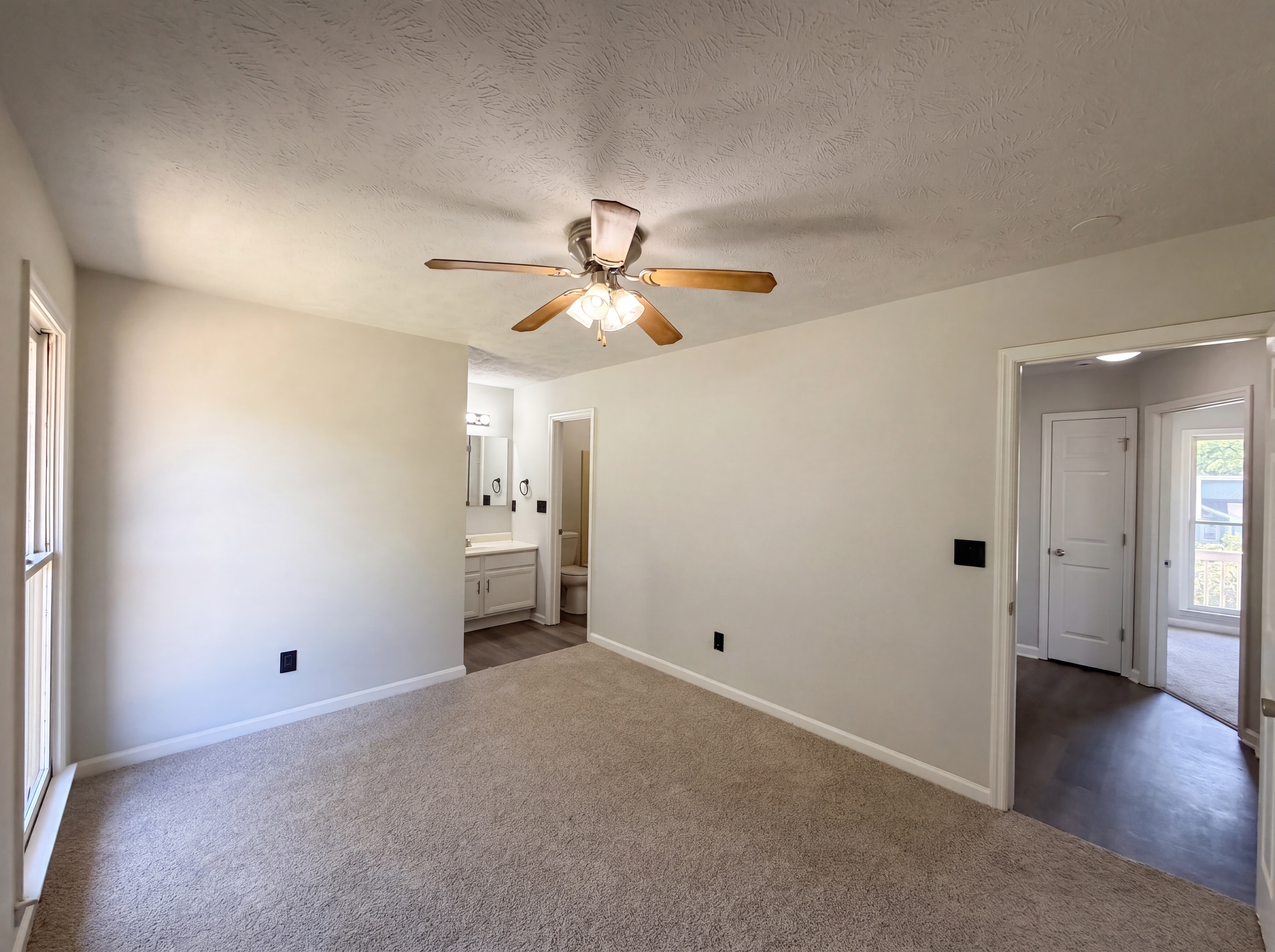 Photo 13 of 17 of 2577 Previs Rd, Fayetteville, NC