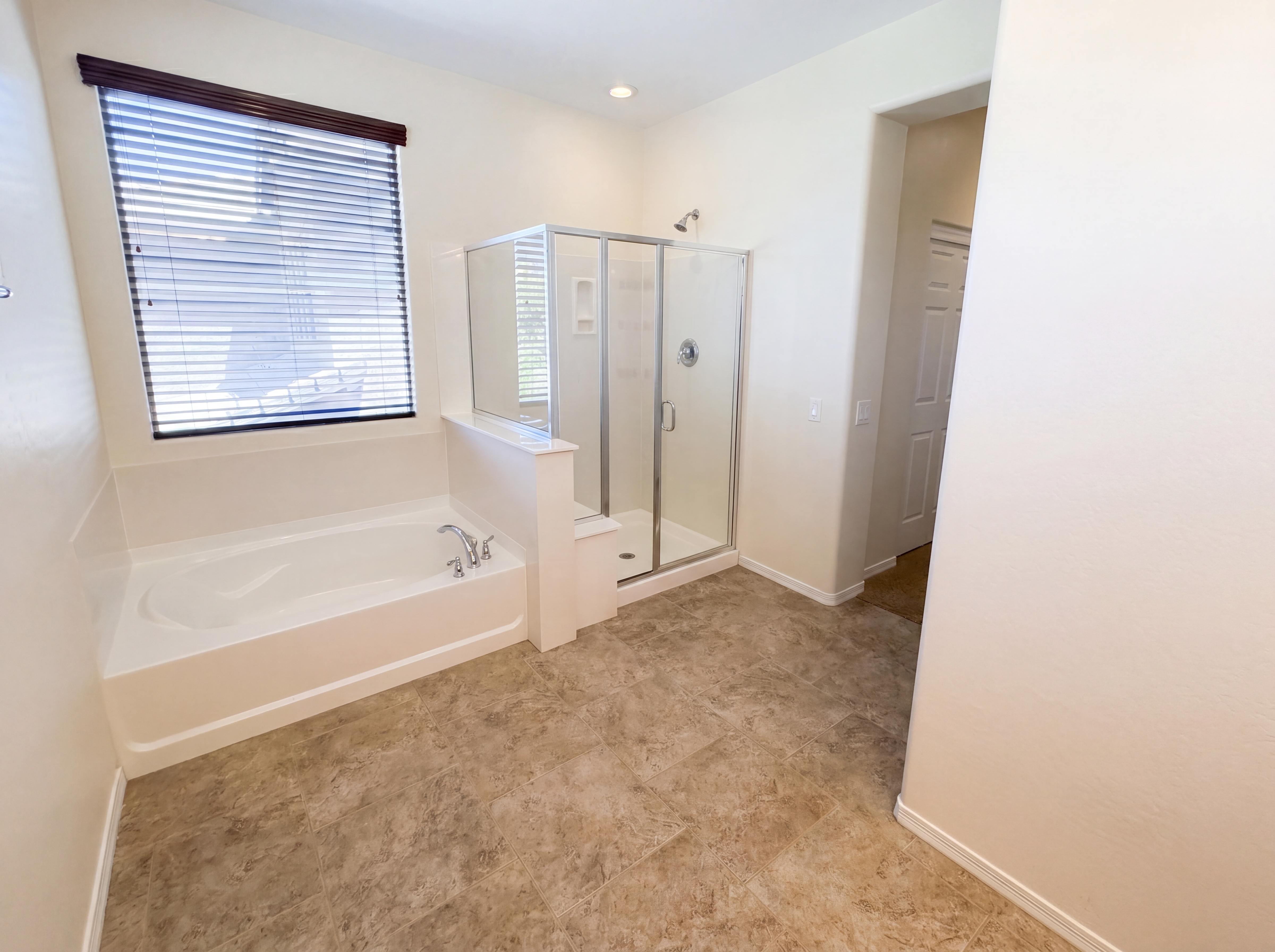 Photo 6 of 39 of 5227 W Bent Tree Dr, Phoenix, AZ