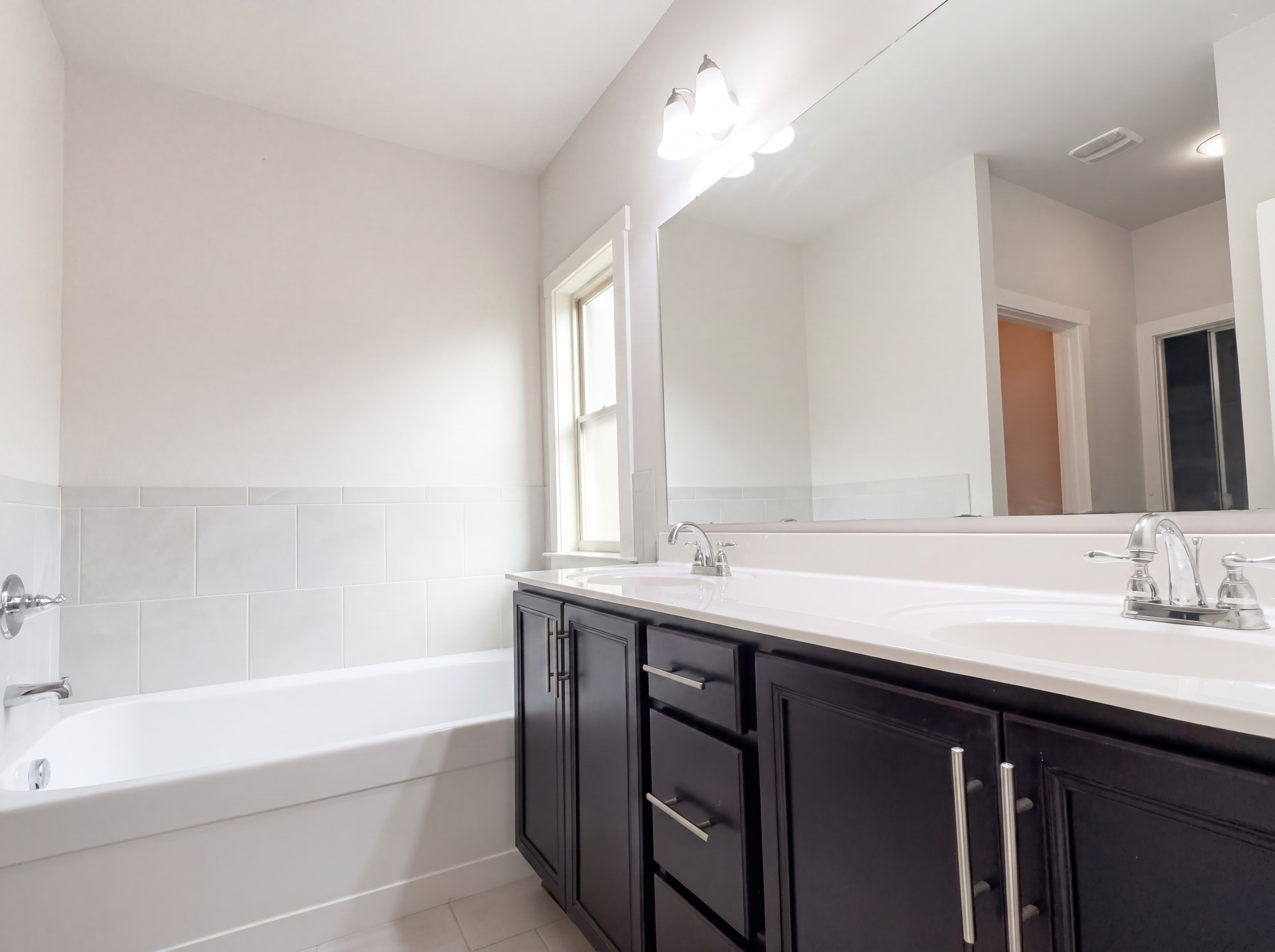 Photo 18 of 25 of 24 Silky Oak Cir SW, Huntsville, AL