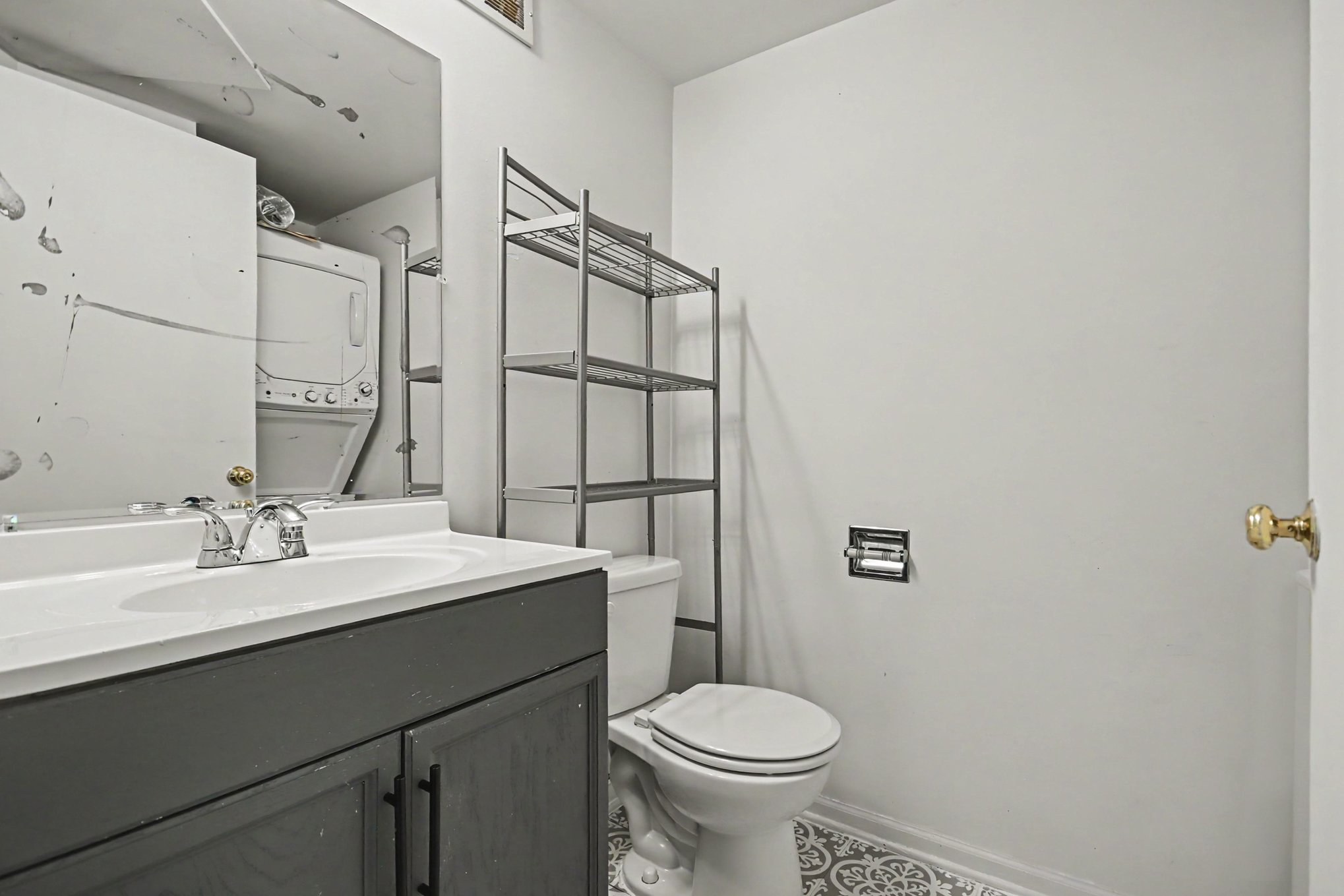 Photo 8 of 17 of 2734 Preston Ct, Aurora, IL