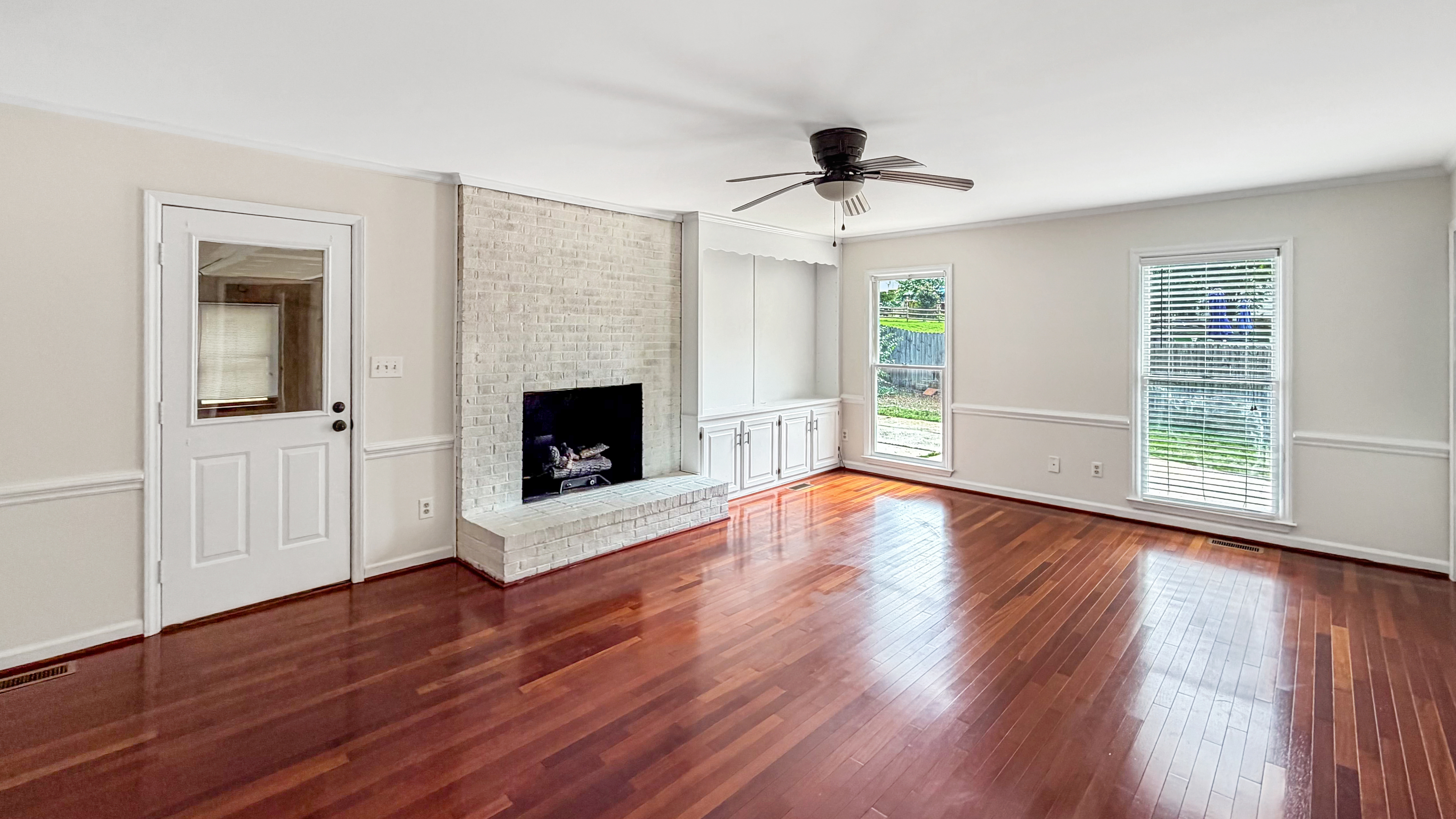 Photo 16 of 21 of 16539 Grapperhall Dr, Huntersville, NC