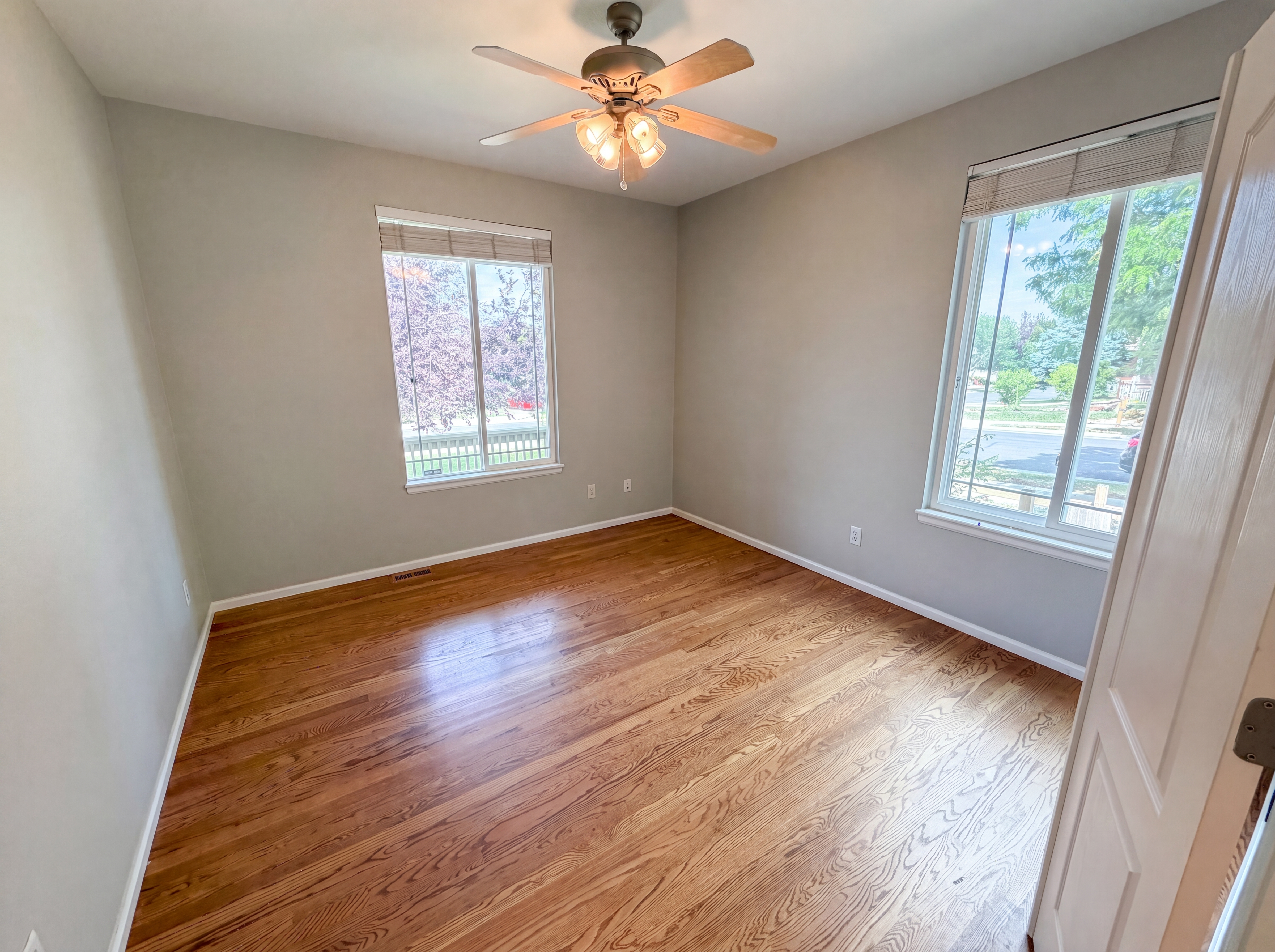 Photo 11 of 34 of 10494 Ouray St, Commerce City, CO
