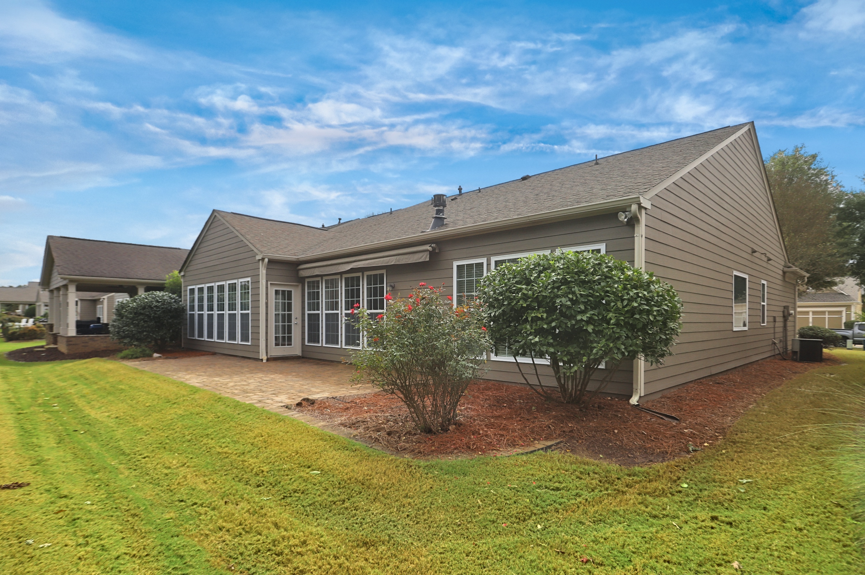 Photo 5 of 46 of 443 Tallulah Dr, Griffin, GA