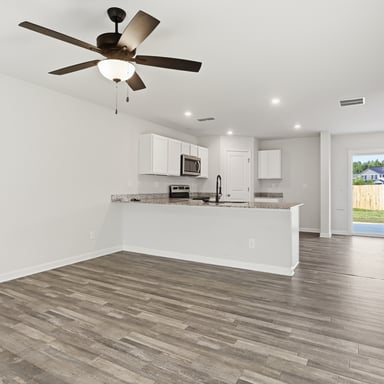 Property photo 3 of 154 Catalpa Rd