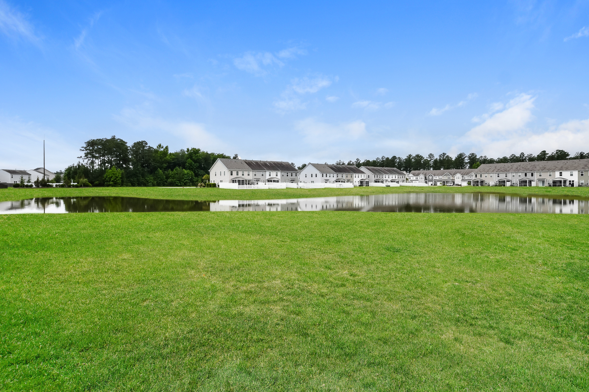 Photo 18 of 18 of 402 Bering Ln, Summerville, SC