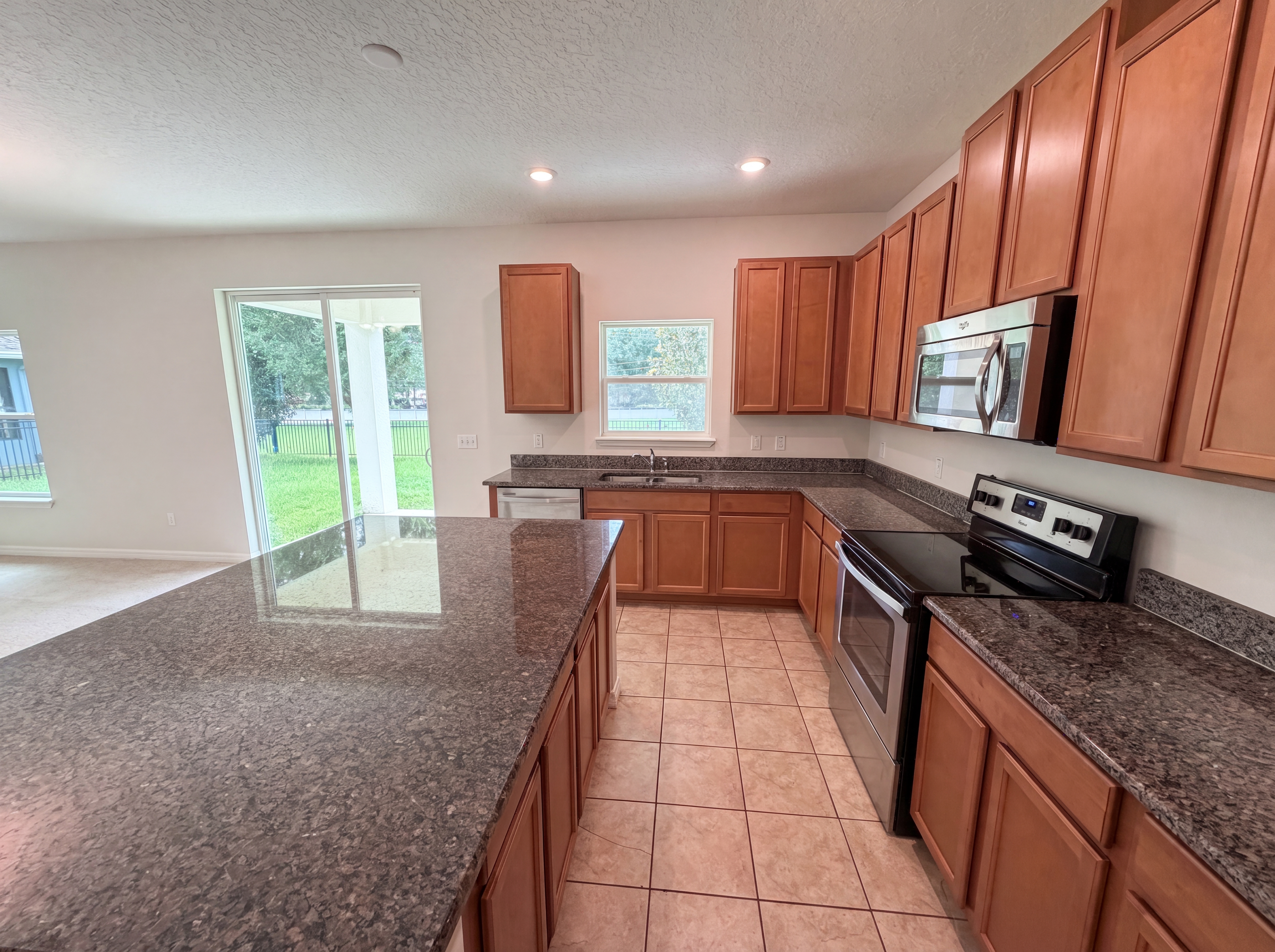 Photo 11 of 31 of 811 Maple Leaf Loop, Winter Springs, FL