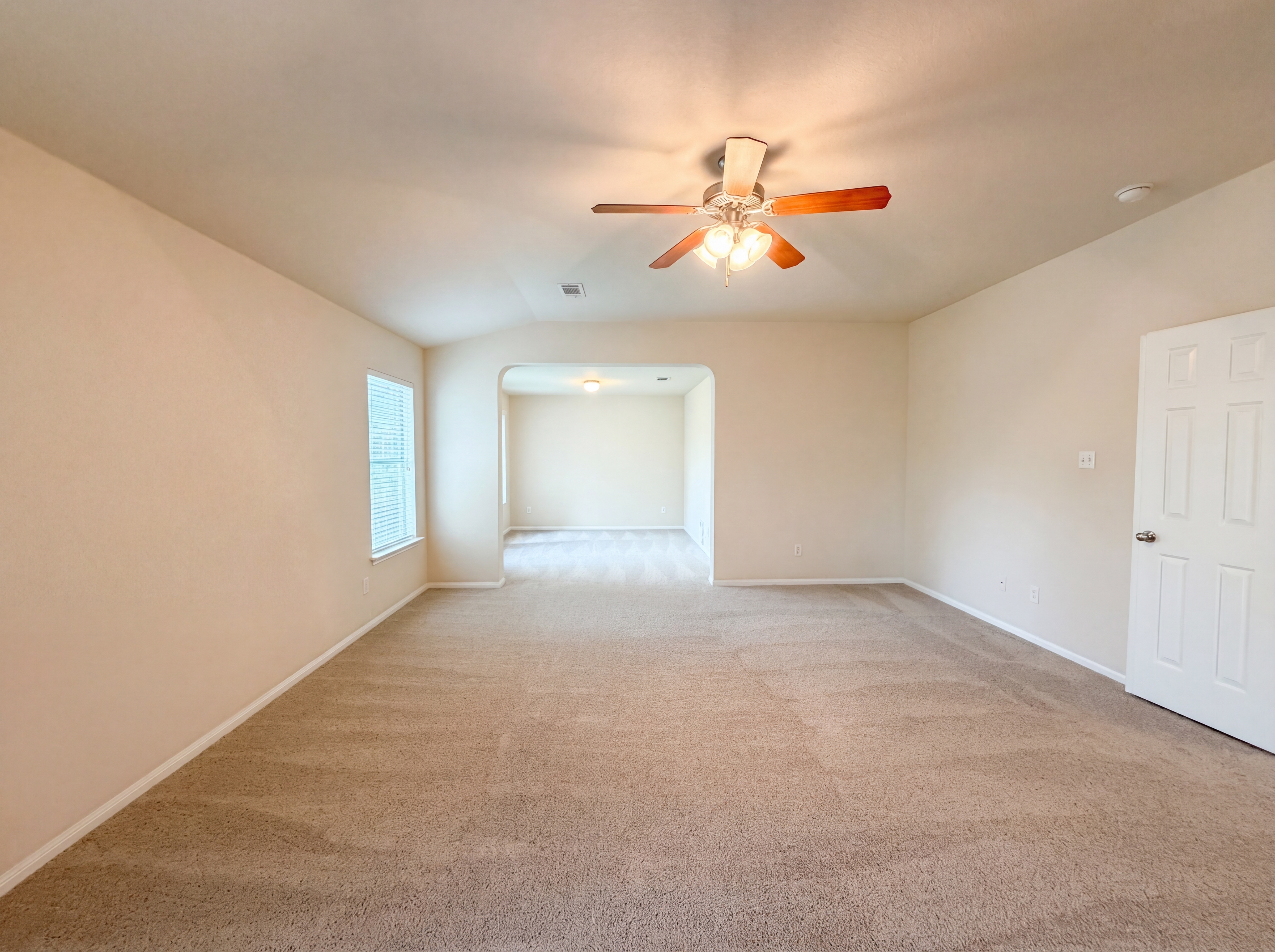 Photo 9 of 21 of 312 Crowfoot Dr, Harker Heights, TX