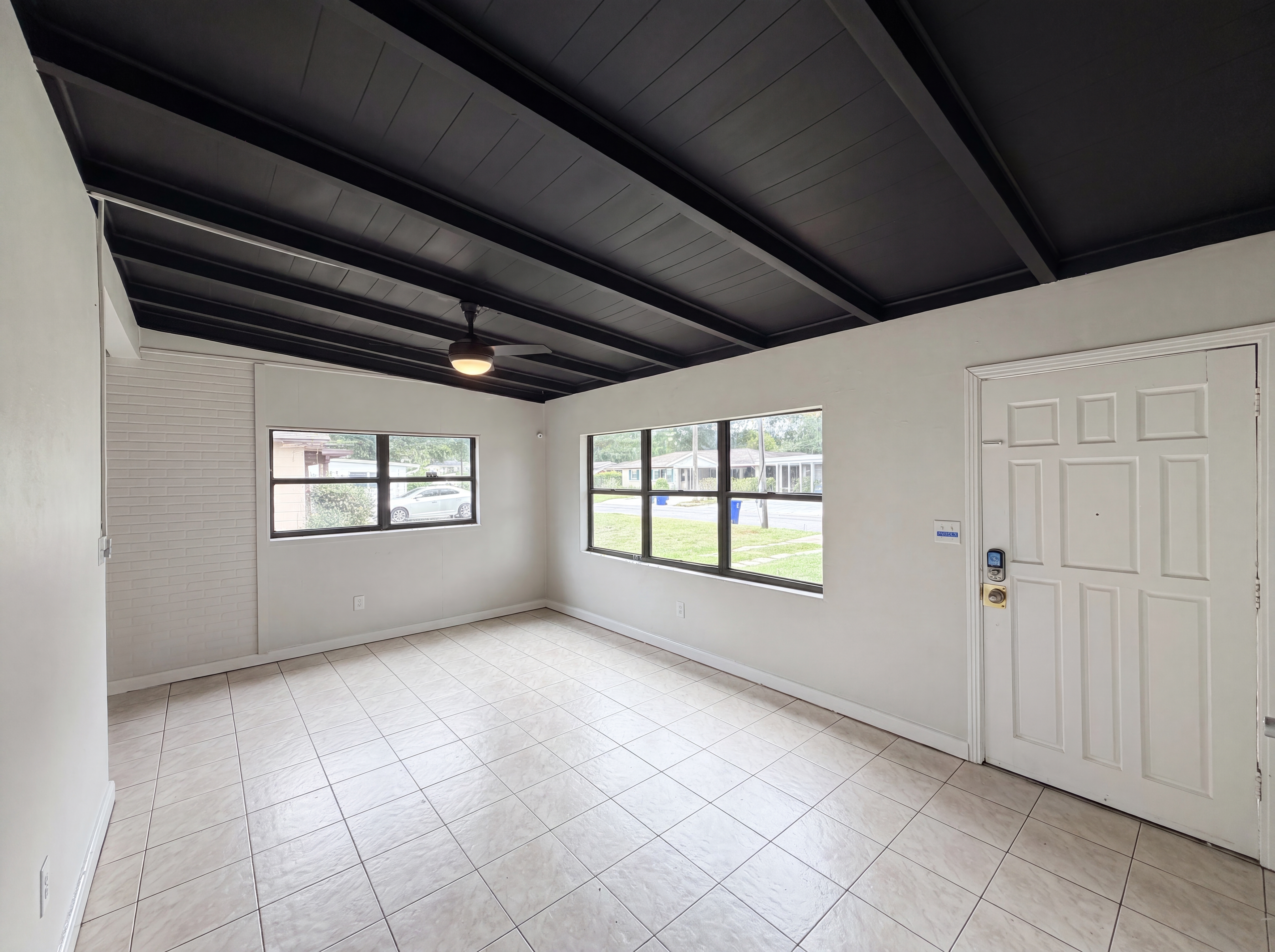 Photo 8 of 19 of 917 Golden Rule Ct N, Lakeland, FL