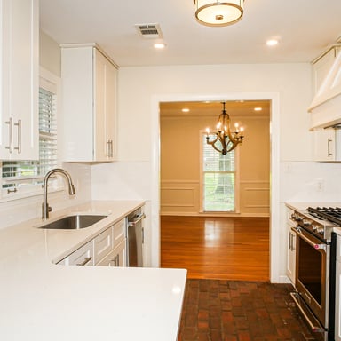 Property photo 2 of 2415 Kirby Rd