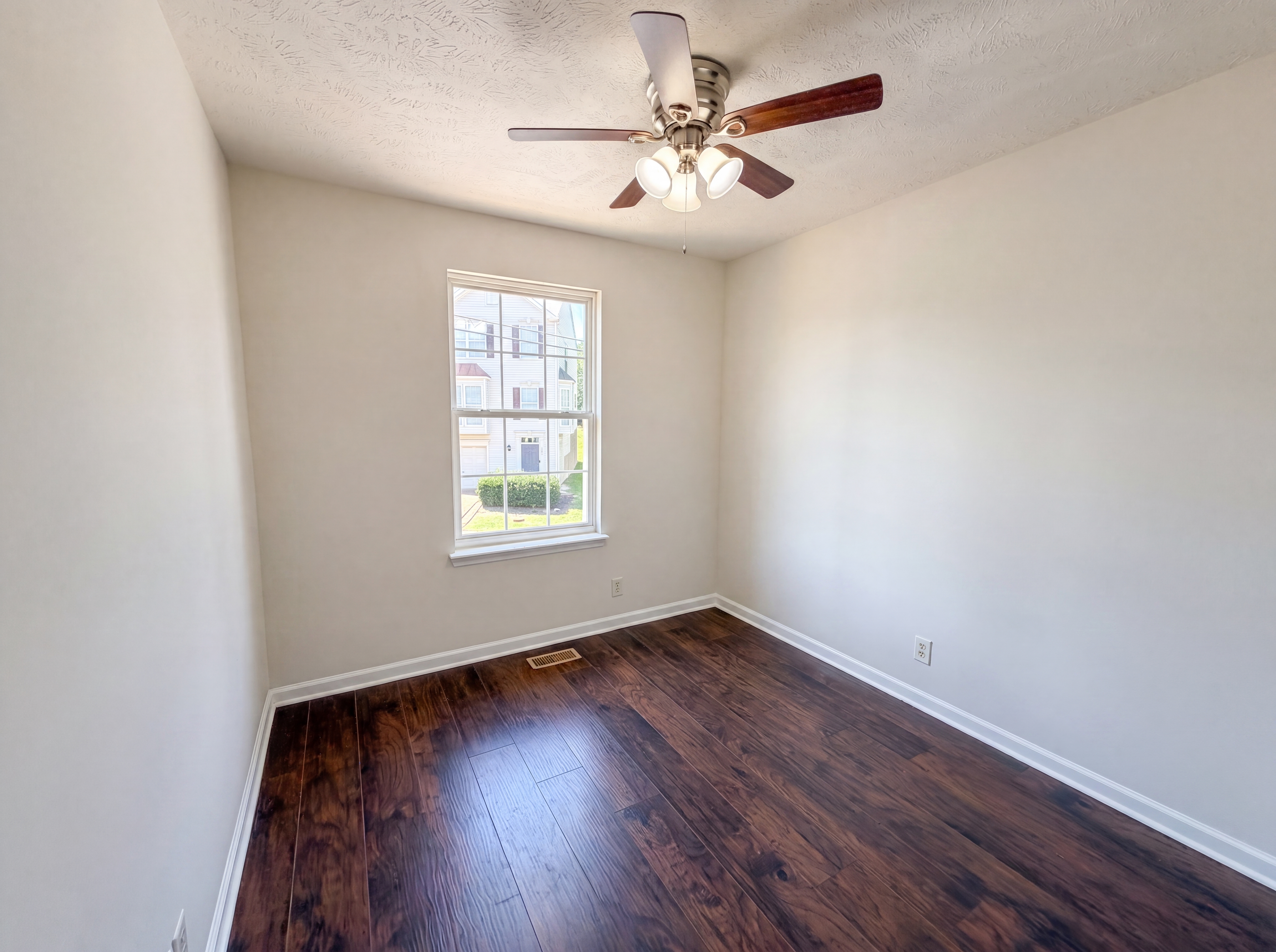 Photo 10 of 23 of 5170 Hickory Hollow Pkwy, Antioch, TN