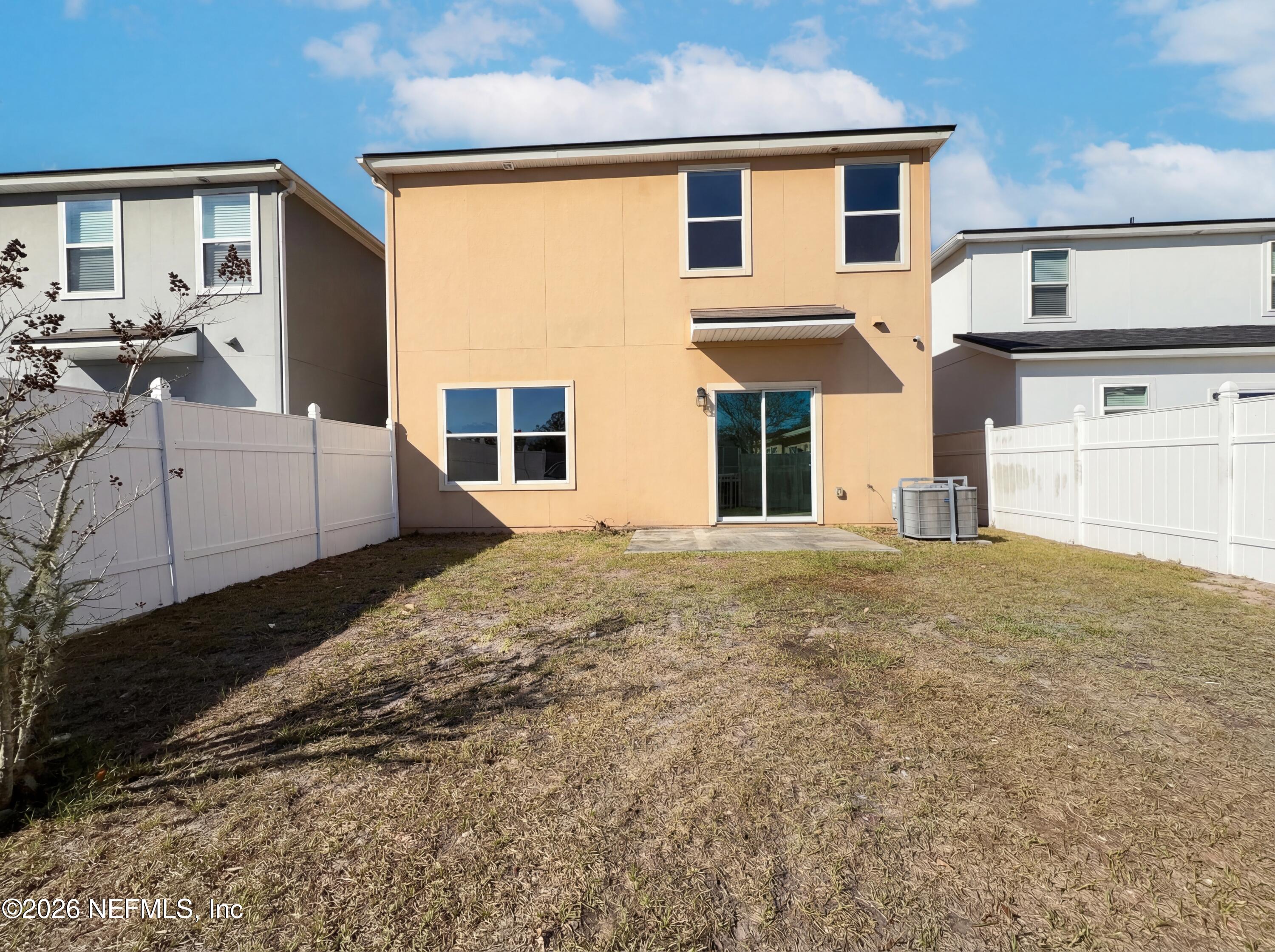 Photo 5 of 21 of 8592 Dylan Michael Dr, Jacksonville, FL