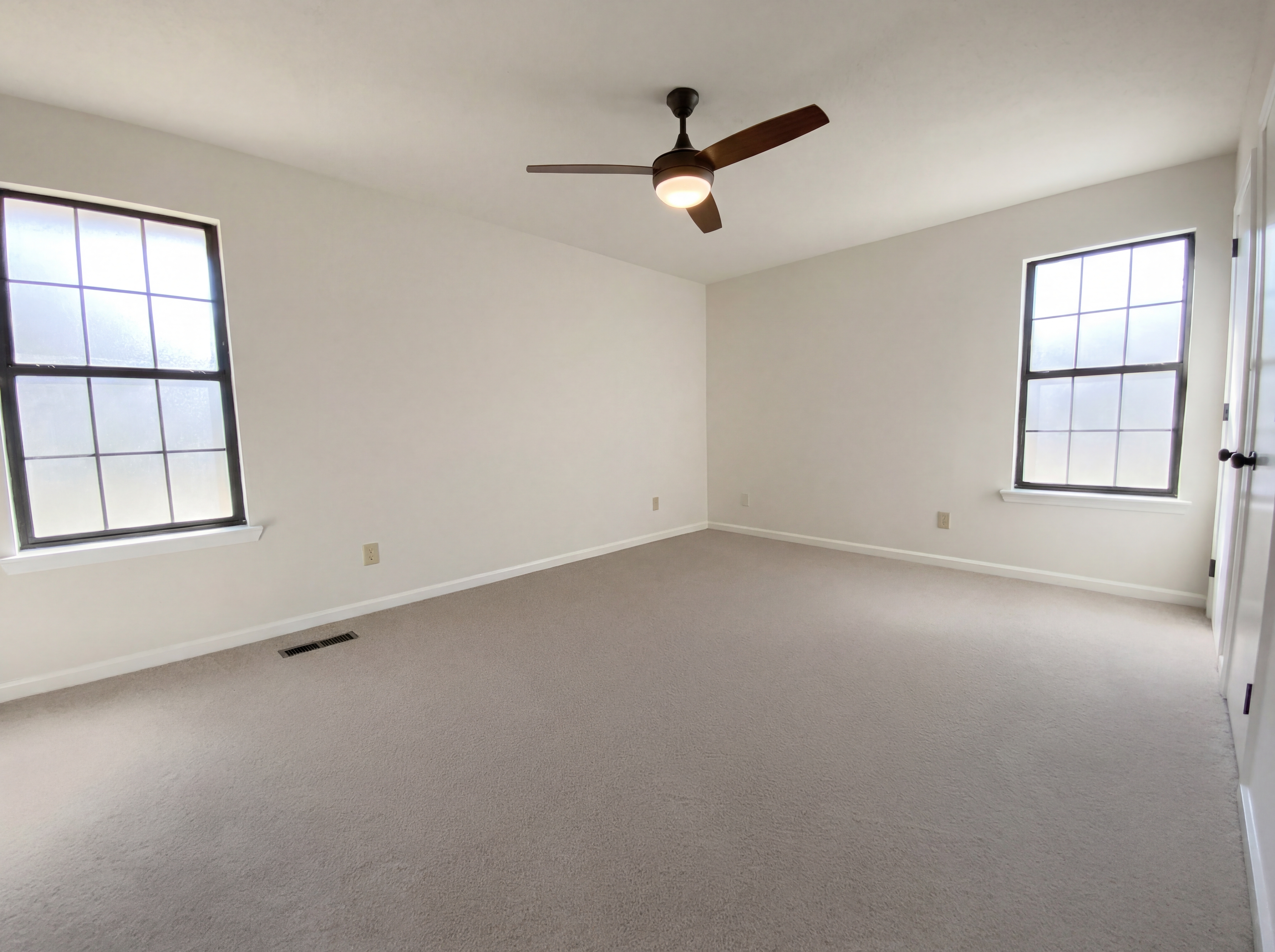 Photo 6 of 17 of 2271 Ashley Ln, Gardendale, AL