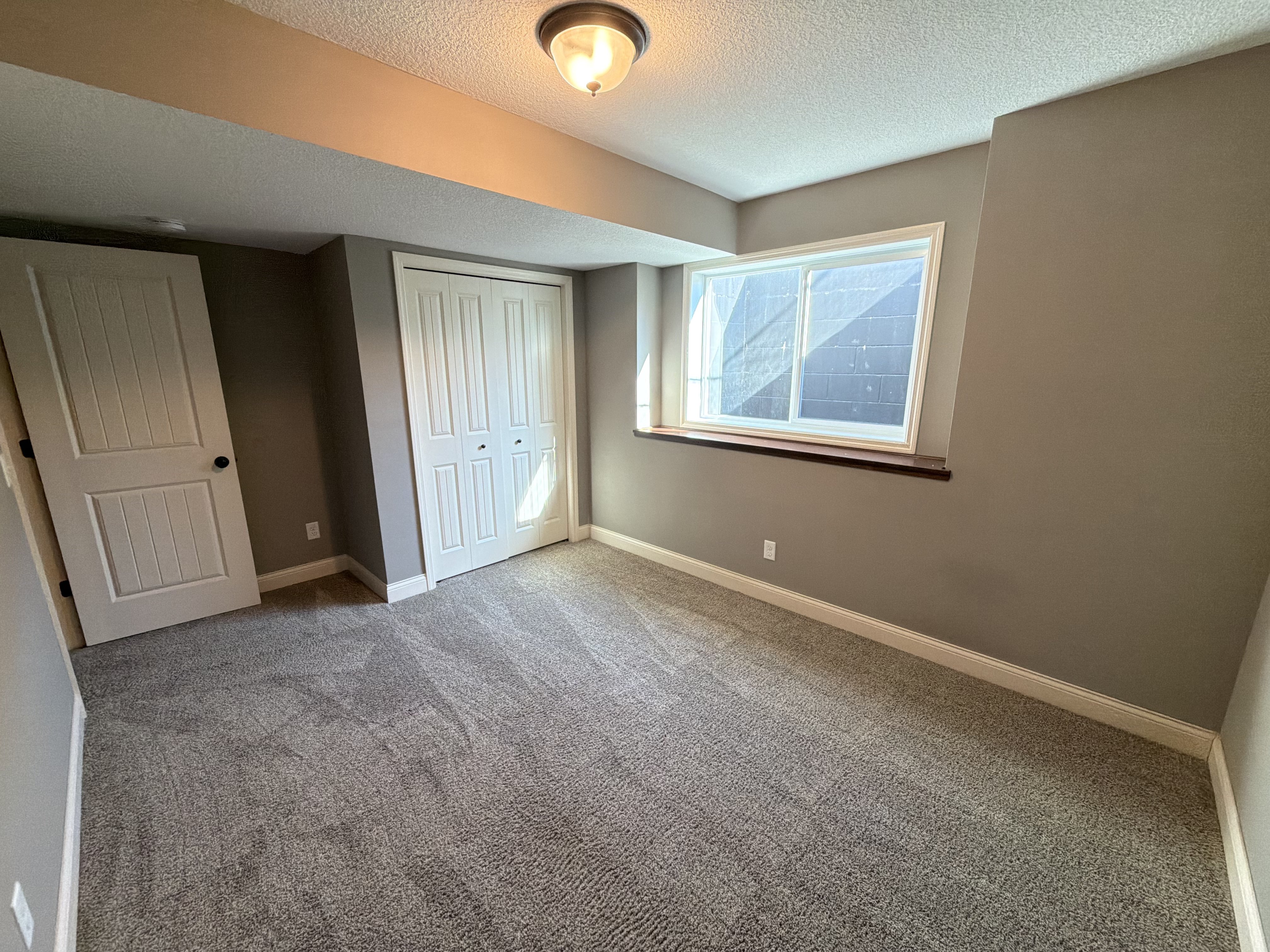 Photo 18 of 42 of 4595 196th St W, Farmington, MN