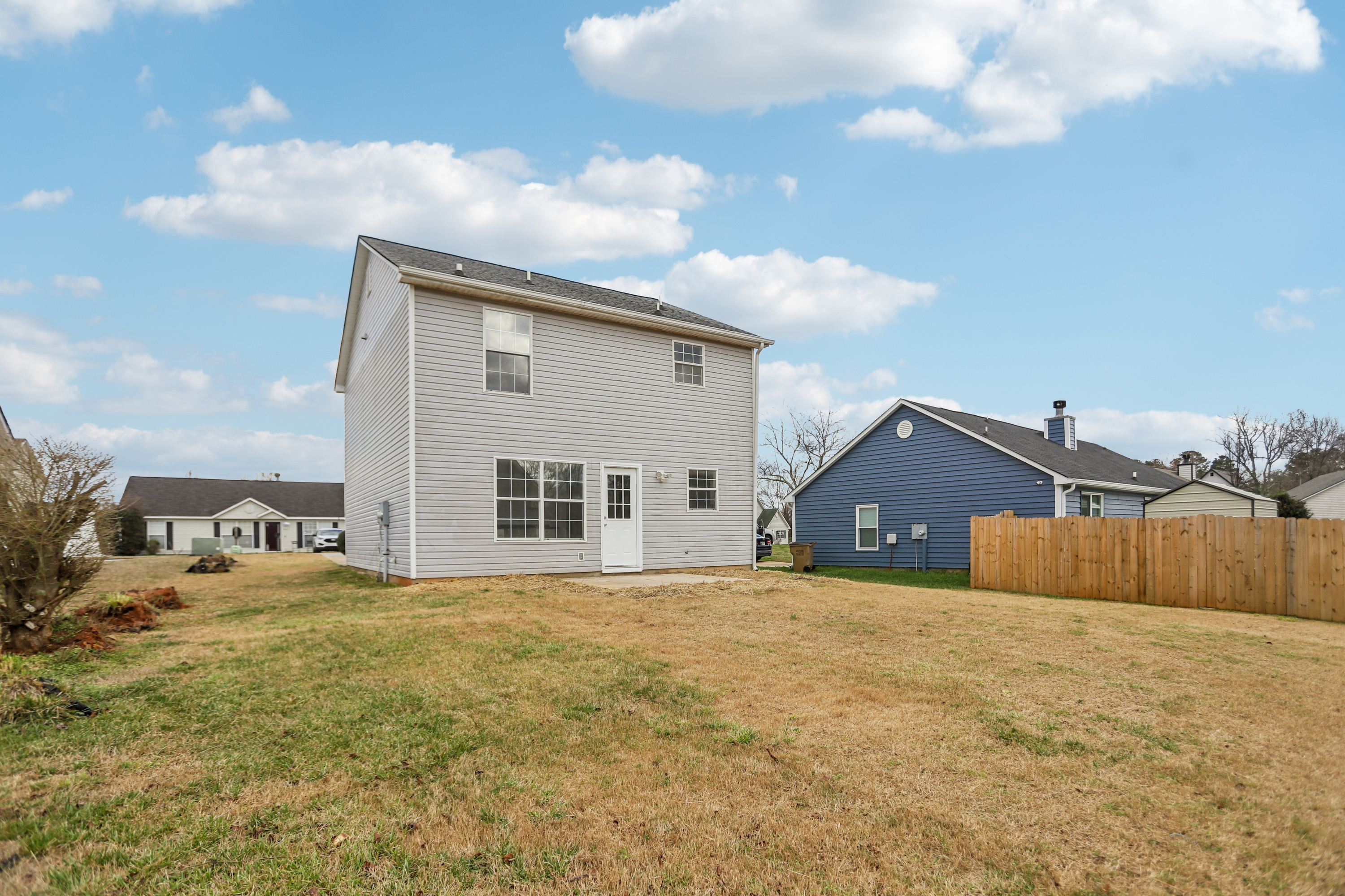 Photo 34 of 36 of 9445 Sleepy Hollow Ln, Jonesboro, GA