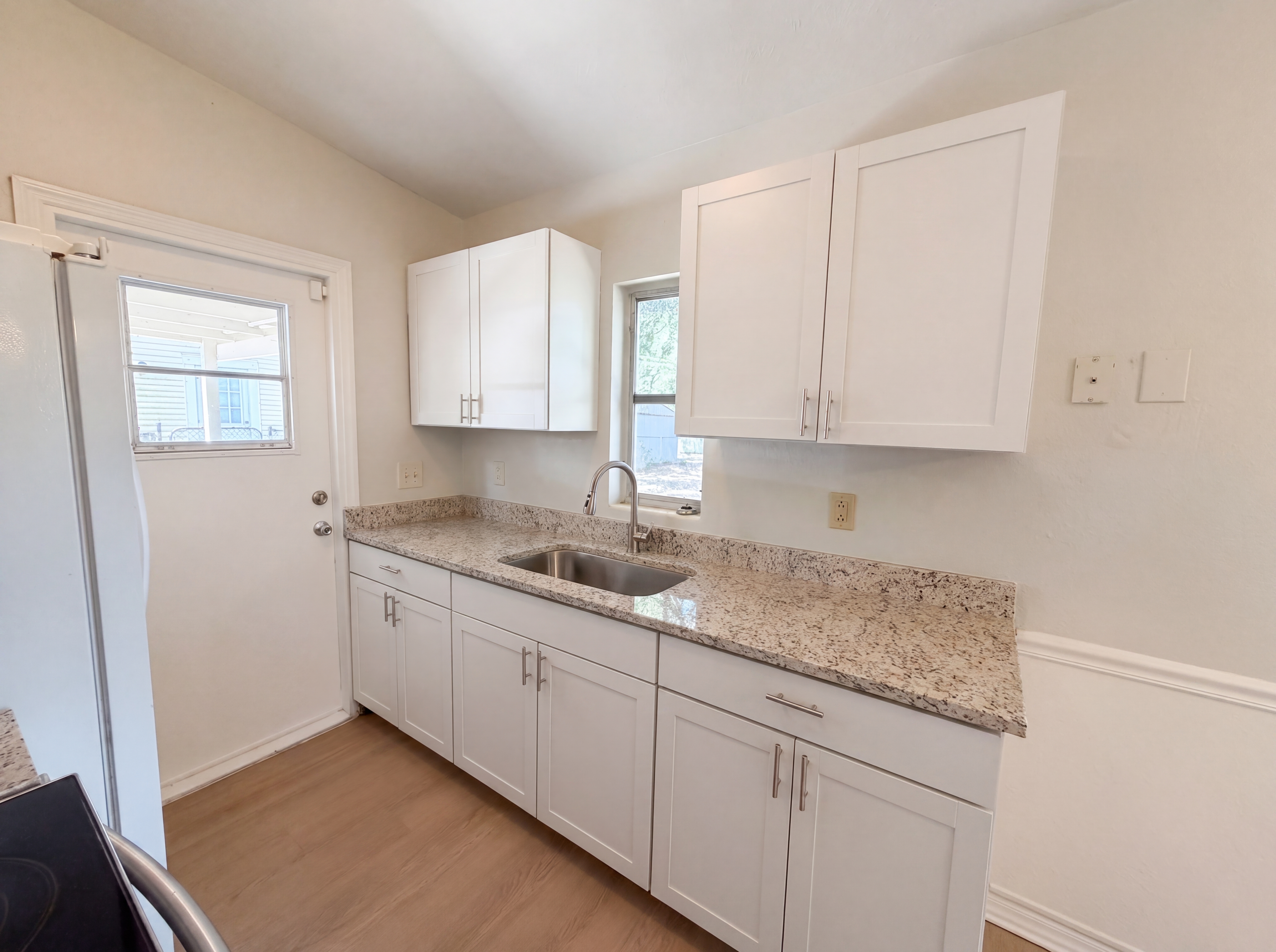 Photo 7 of 20 of 4616 Robbins Ave, Orlando, FL