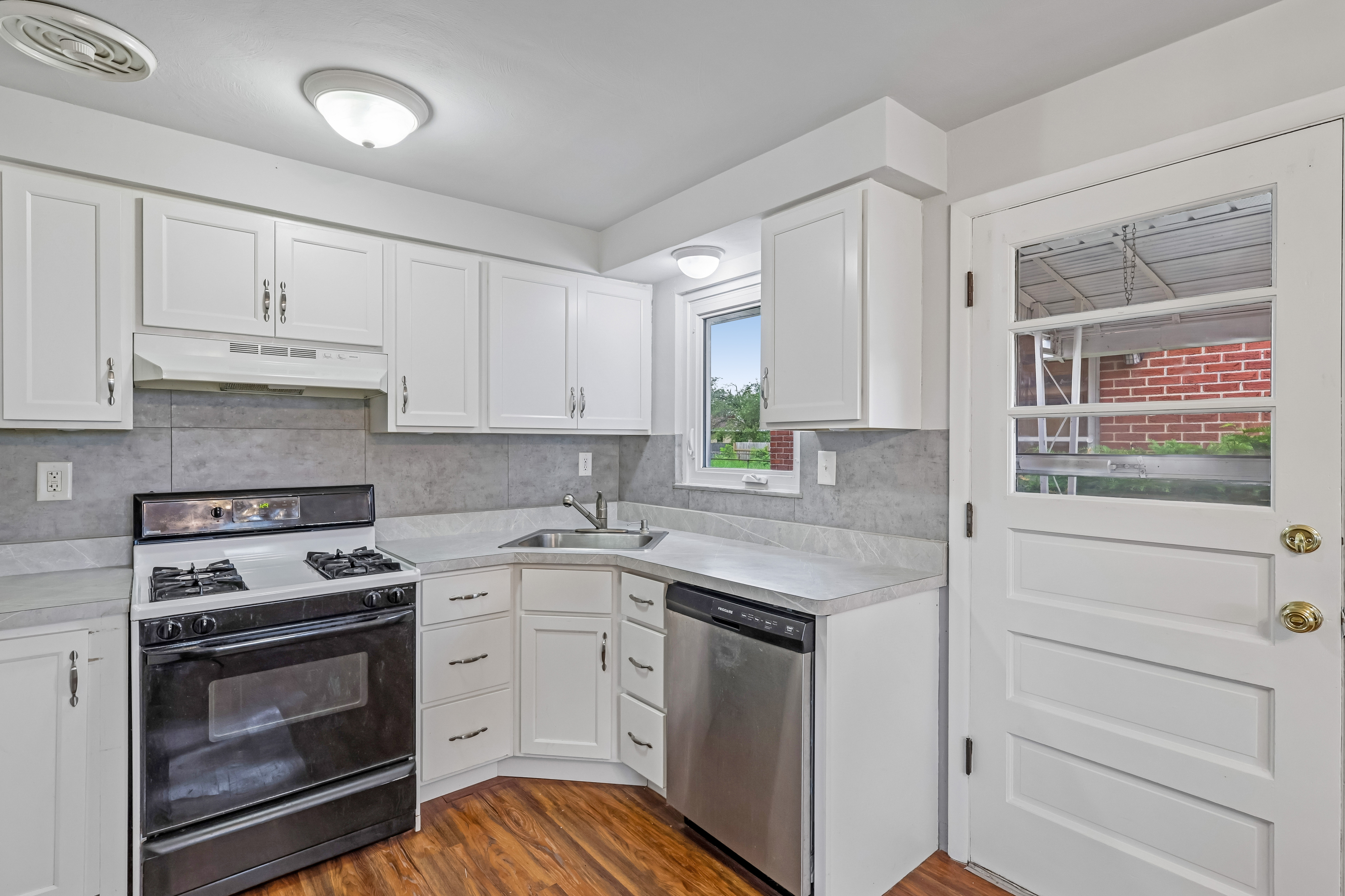 Photo 28 of 47 of 3207 Garbett St, McKeesport, PA