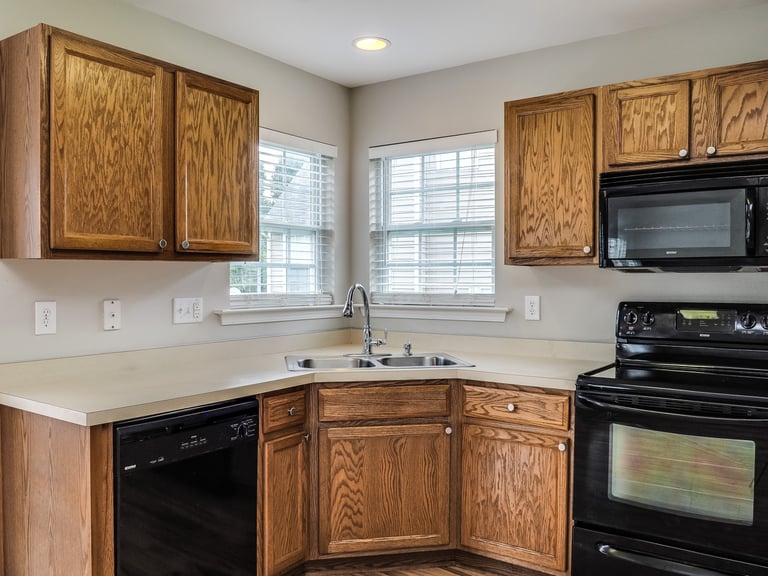 Photo 7 of 25 - 2505 Boulder Ridge Dr, Raleigh, NC 27610