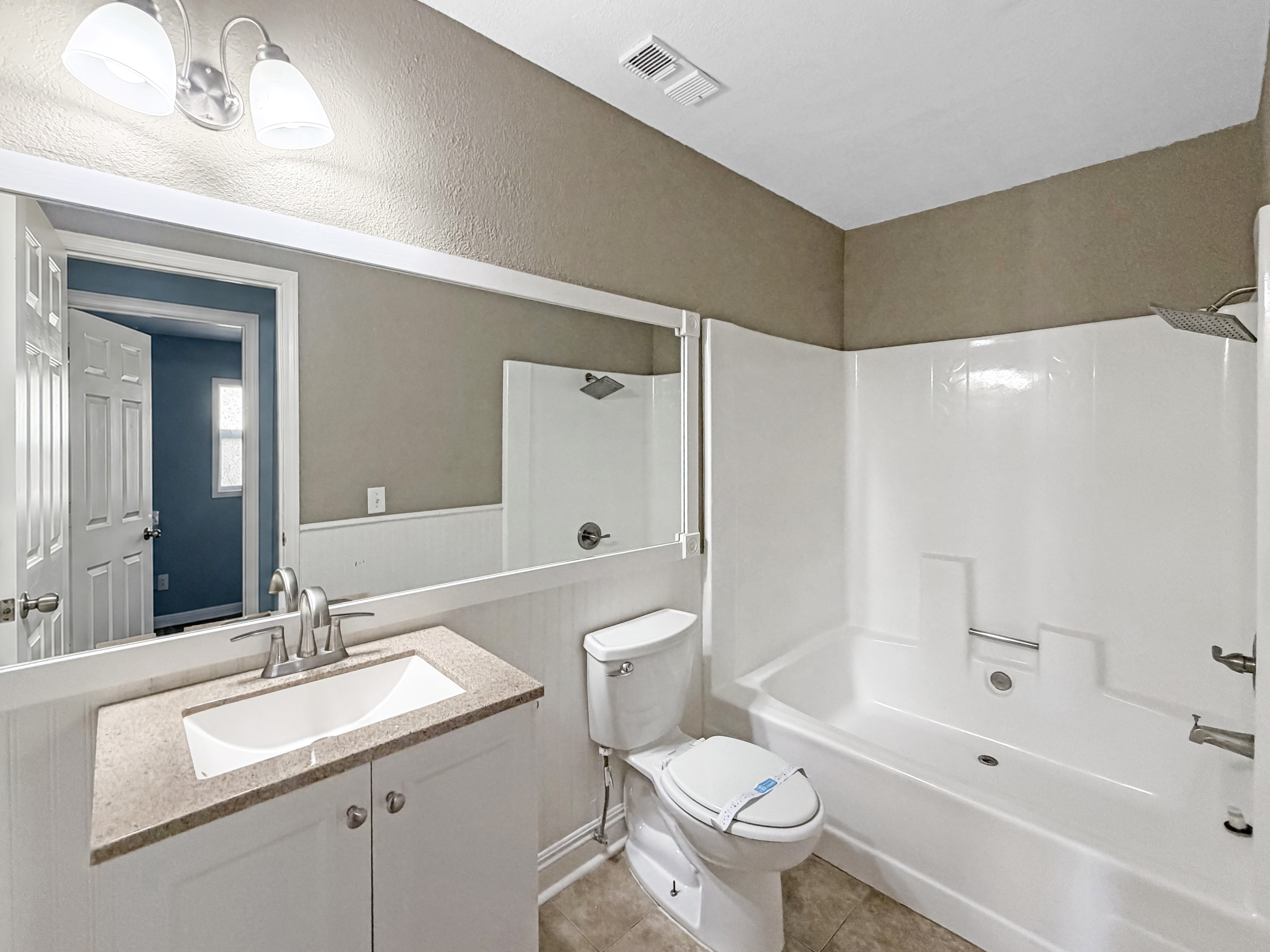 Photo 6 of 16 of 815 Quail Dr, Lake Elsinore, CA