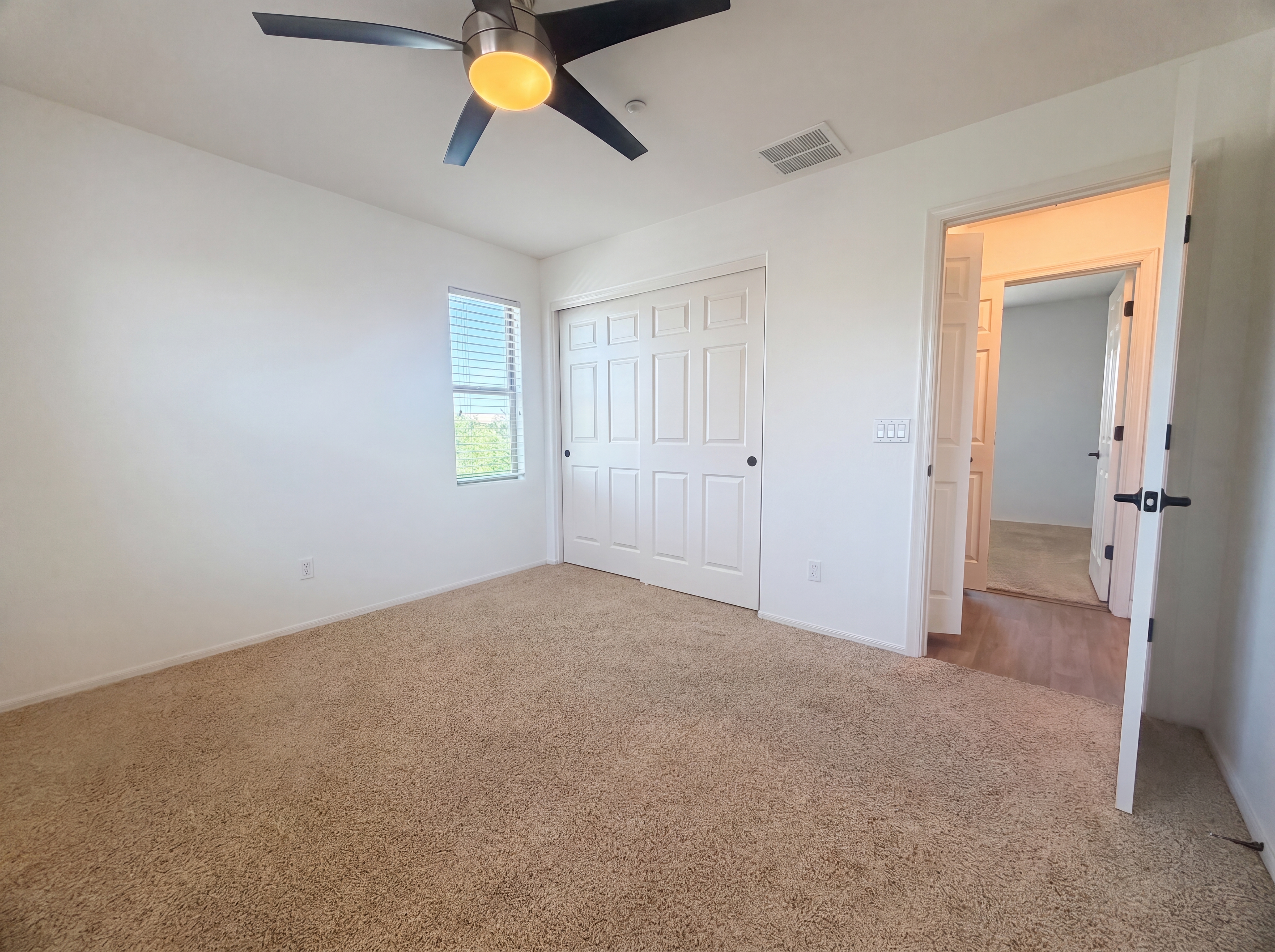 Photo 5 of 18 of 2784 E Megan St, Gilbert, AZ