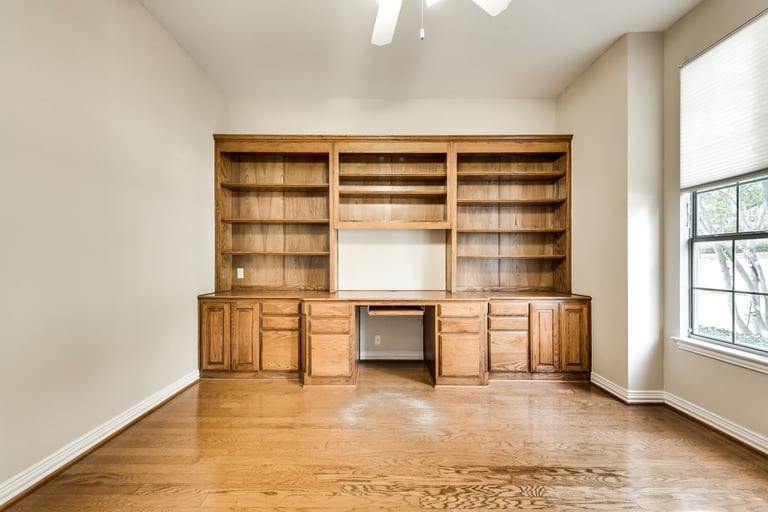 Photo 14 of 46 - 6405 Tempest Cir, Plano, TX 75024
