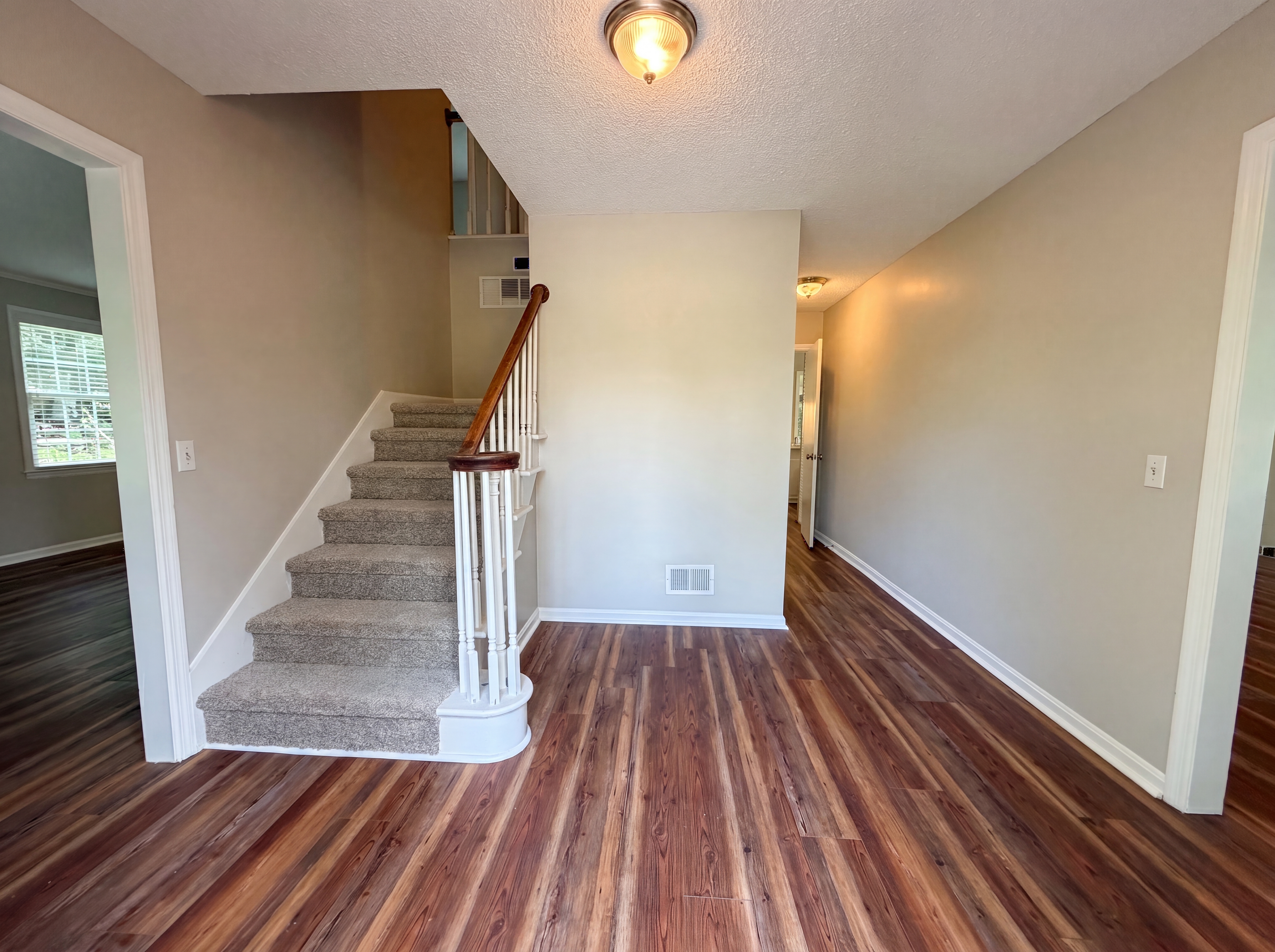 Photo 8 of 31 of 240 Hiram Allen Rd, Blythewood, SC