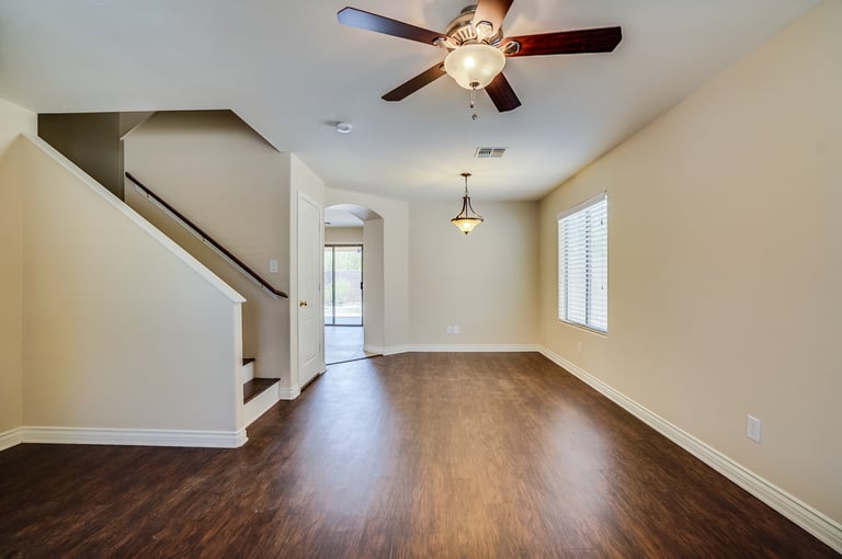 Photo 8 of 27 - 28402 N 25th Ave, Phoenix, AZ 85085