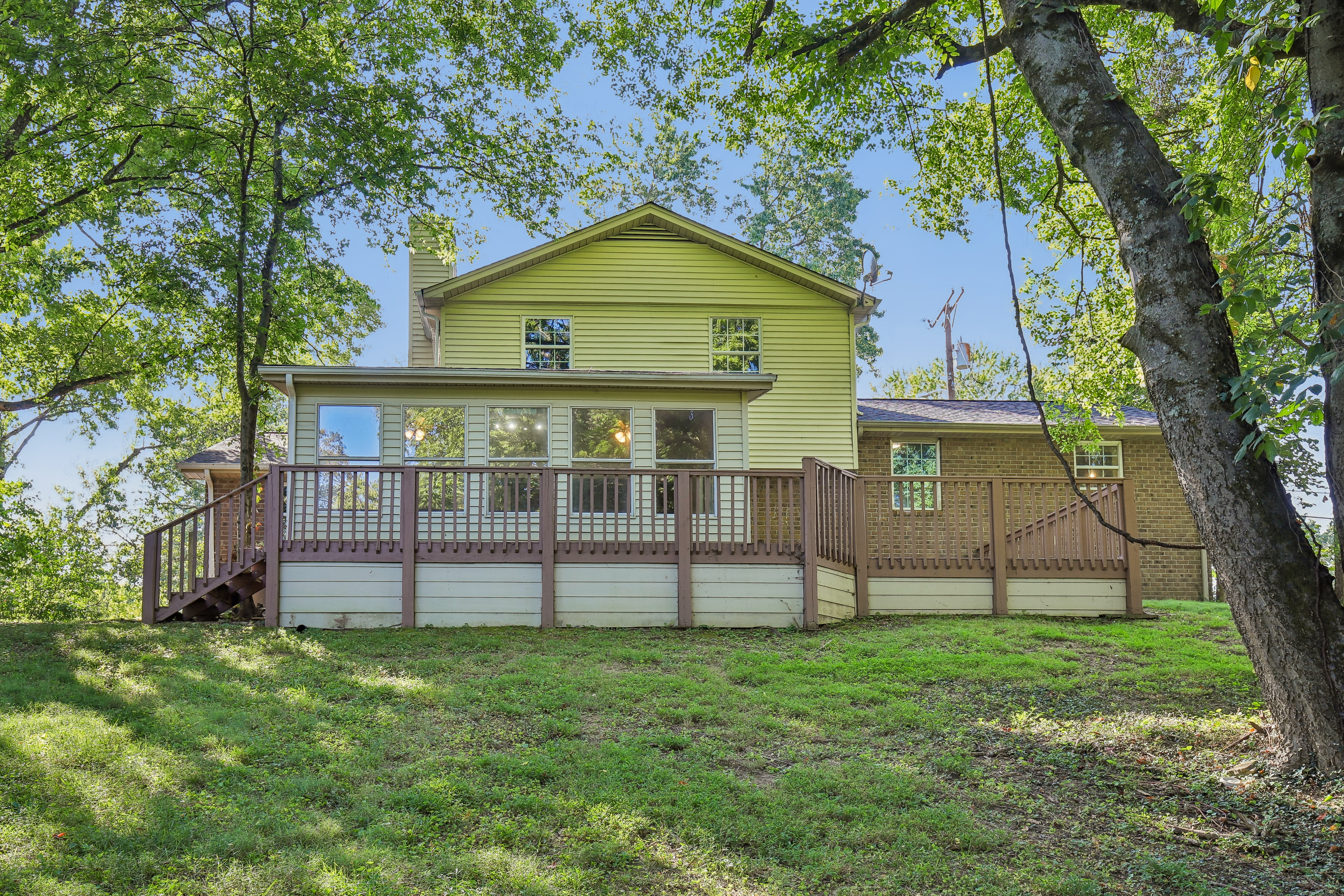 Photo 73 of 79 of 5148 Roxborough Dr, Hermitage, TN