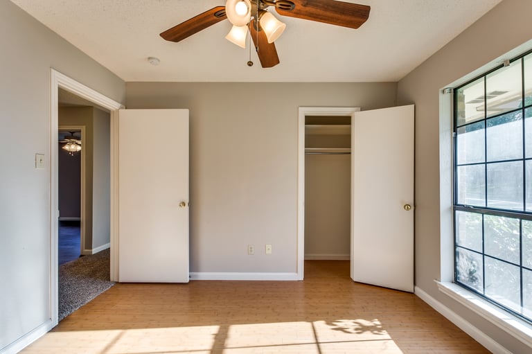 Photo 25 of 30 - 3233 Hastings St, Mesquite, TX 75149