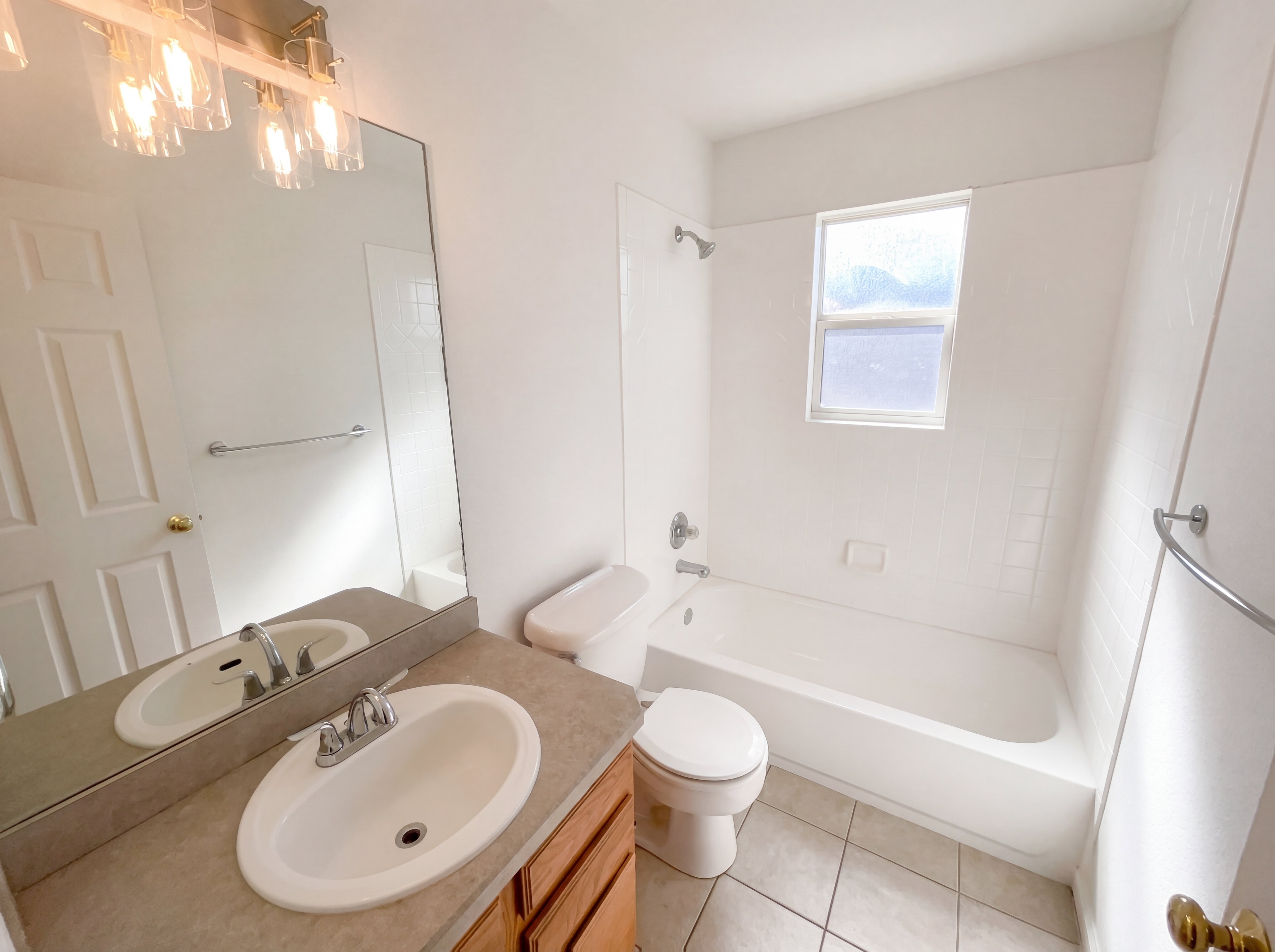 Photo 17 of 27 of 9686 Fairwood St, Littleton, CO