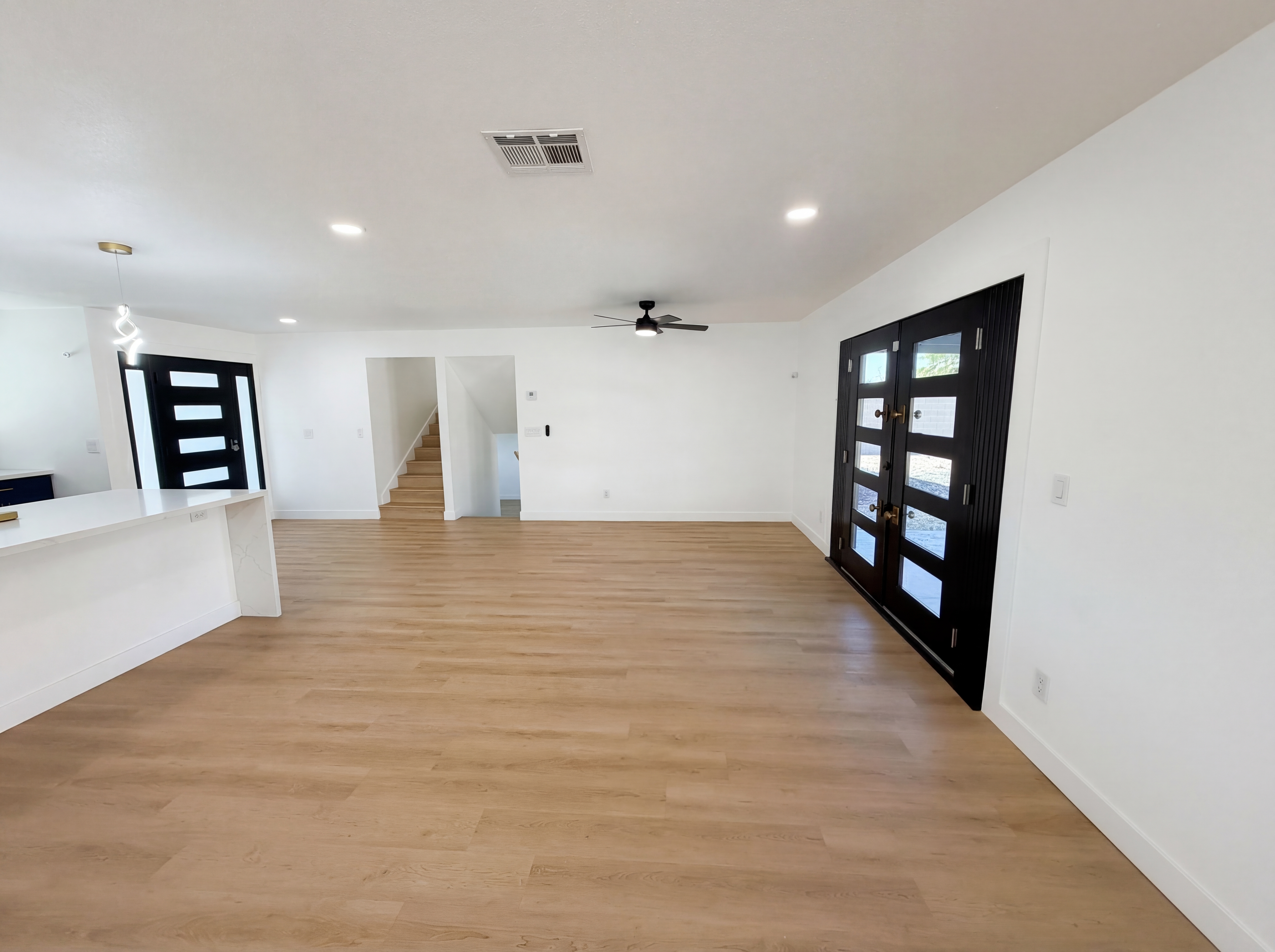 Photo 11 of 41 of 5524 N 39th Ave, Phoenix, AZ
