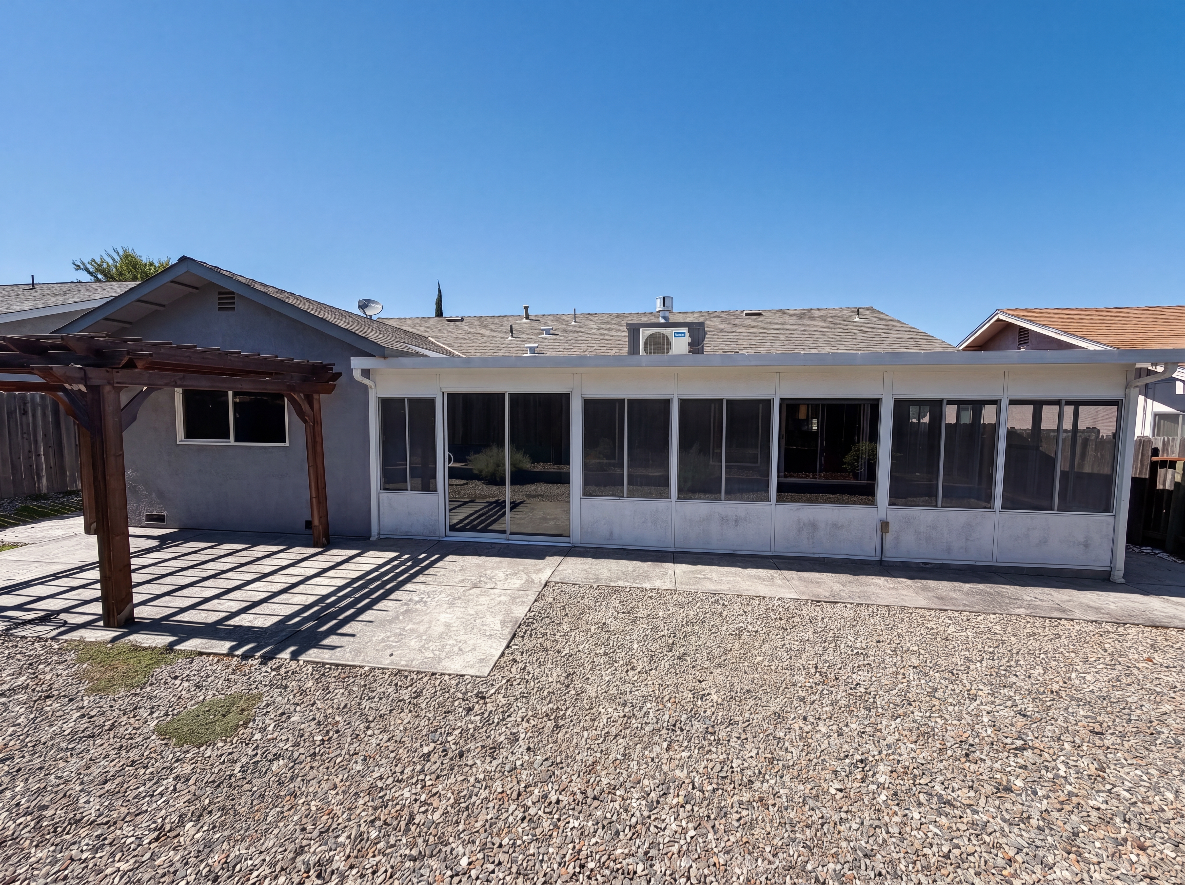 Photo 5 of 27 of 3740 Blackfoot Way, Antelope, CA