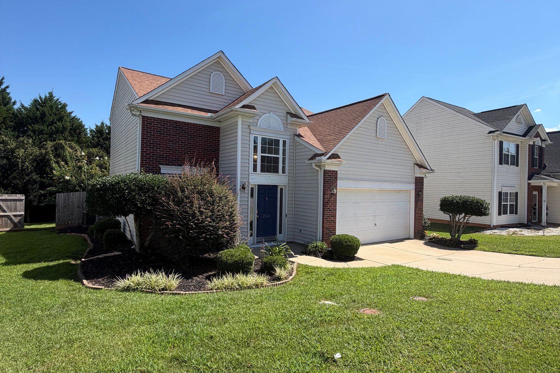 Photo 1 of 200 Stillwater Ct
