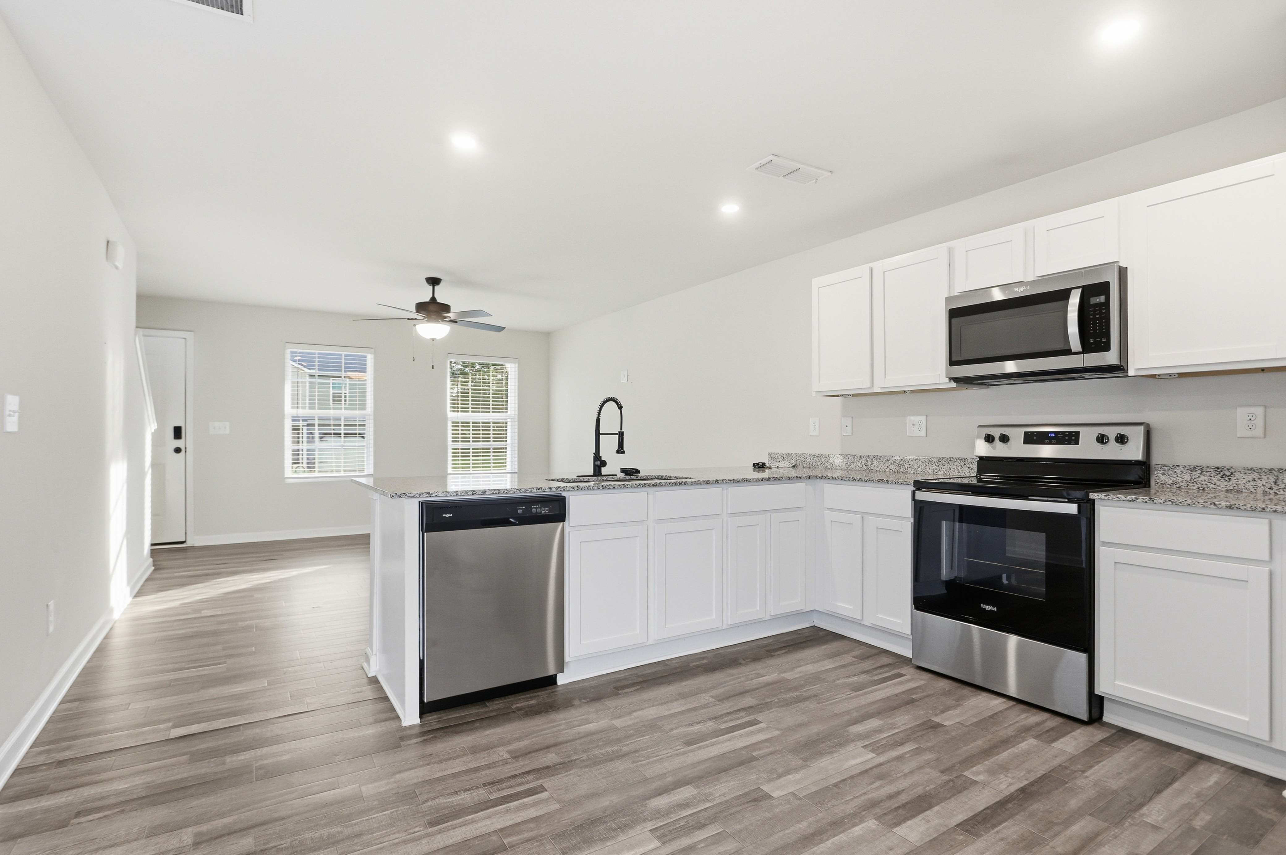 Photo 11 of 38 of 154 Catalpa Rd, Milner, GA