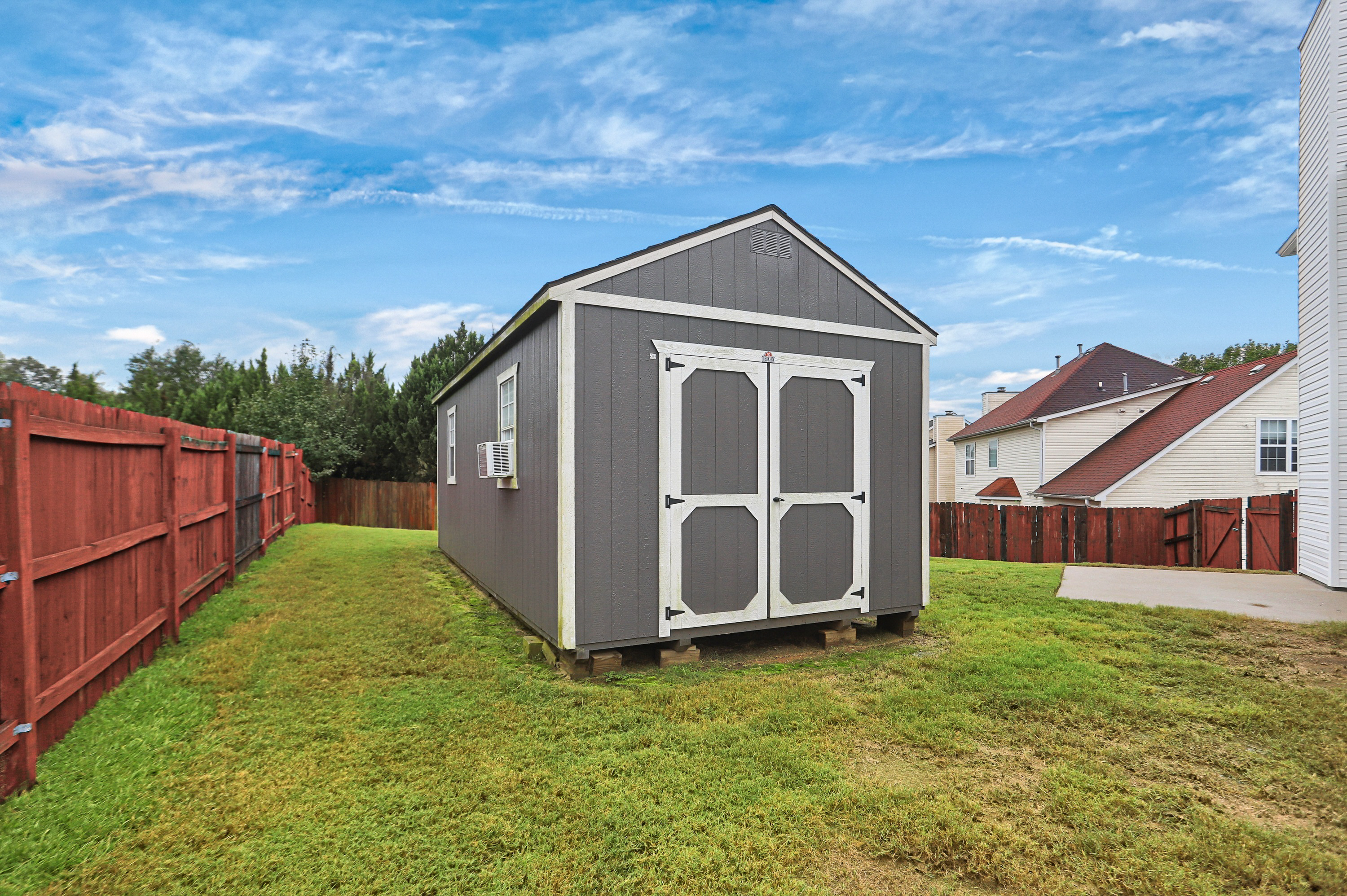 Photo 35 of 41 of 5713 Mill View Way, Lithonia, GA