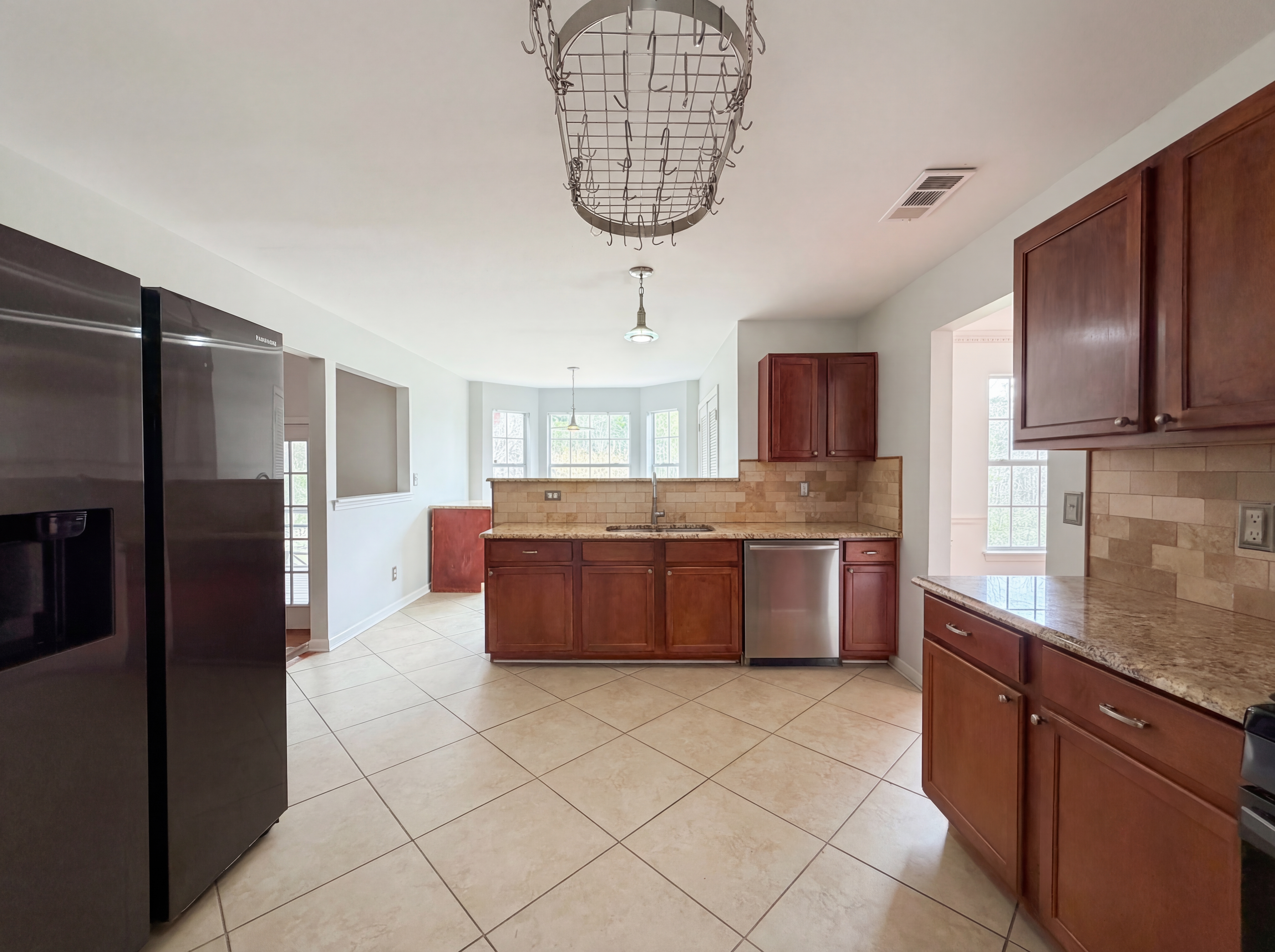 Photo 12 of 46 of 5522 Wind River Ln, Powder Springs, GA