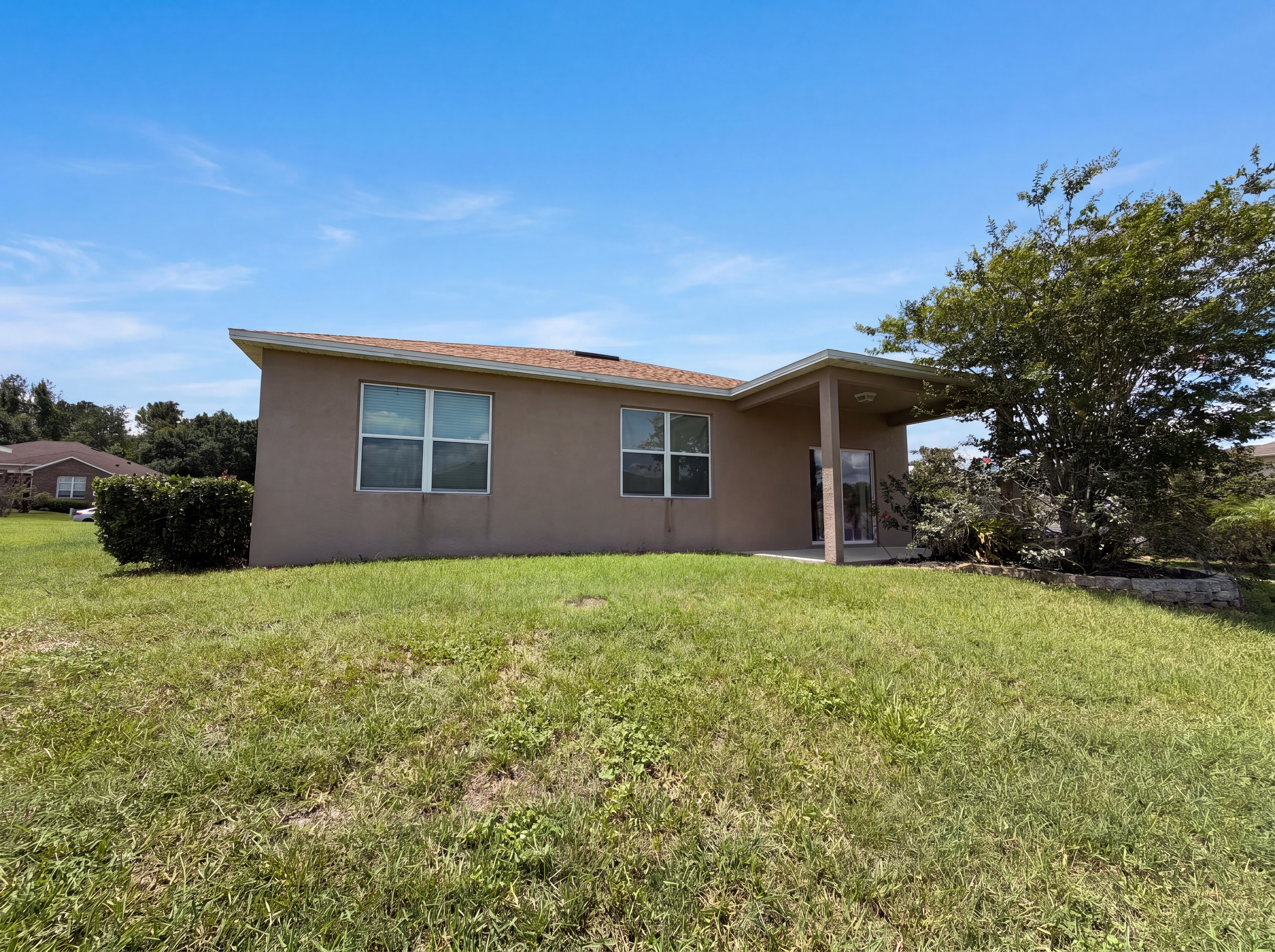 Photo 20 of 27 of 5605 Windsong Oak Dr, Leesburg, FL