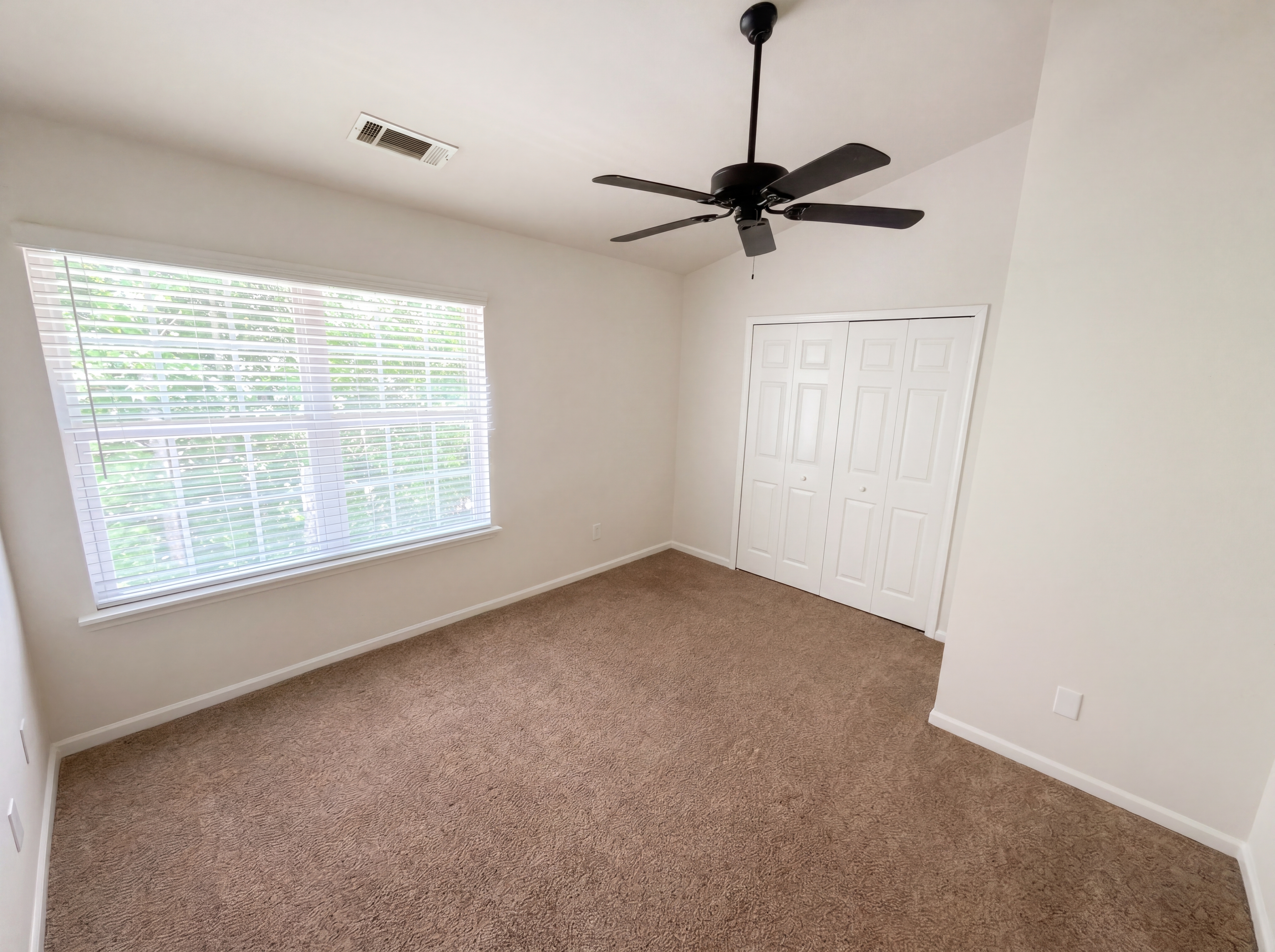 Photo 10 of 16 of 7395 Sun Dance Dr, Fort Mill, SC