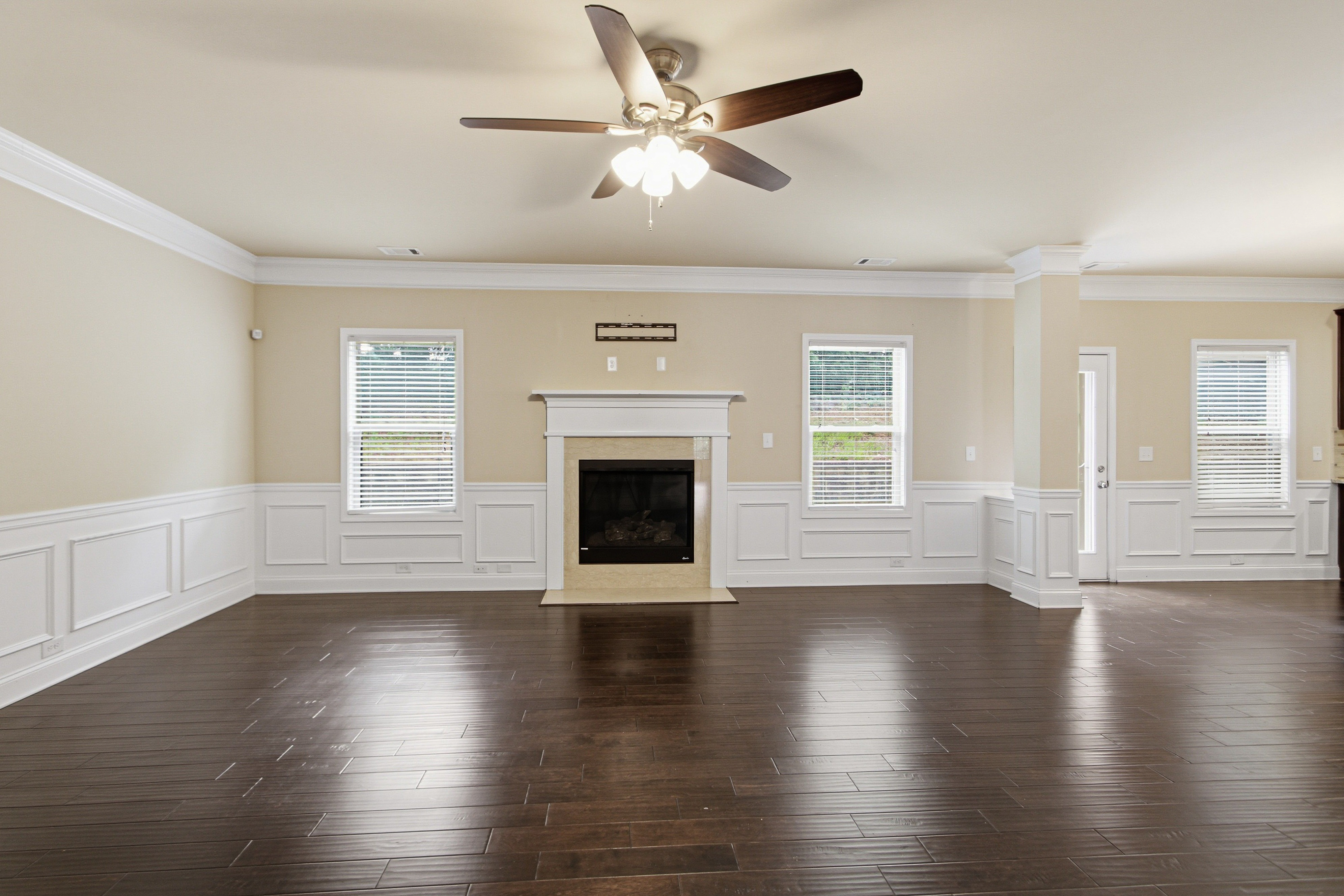 Photo 9 of 41 of 114 Madison St, Canton, GA