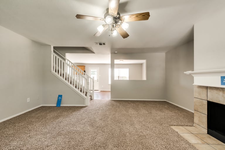 Photo 13 of 31 - 9729 Parkmere Dr, Fort Worth, TX 76108
