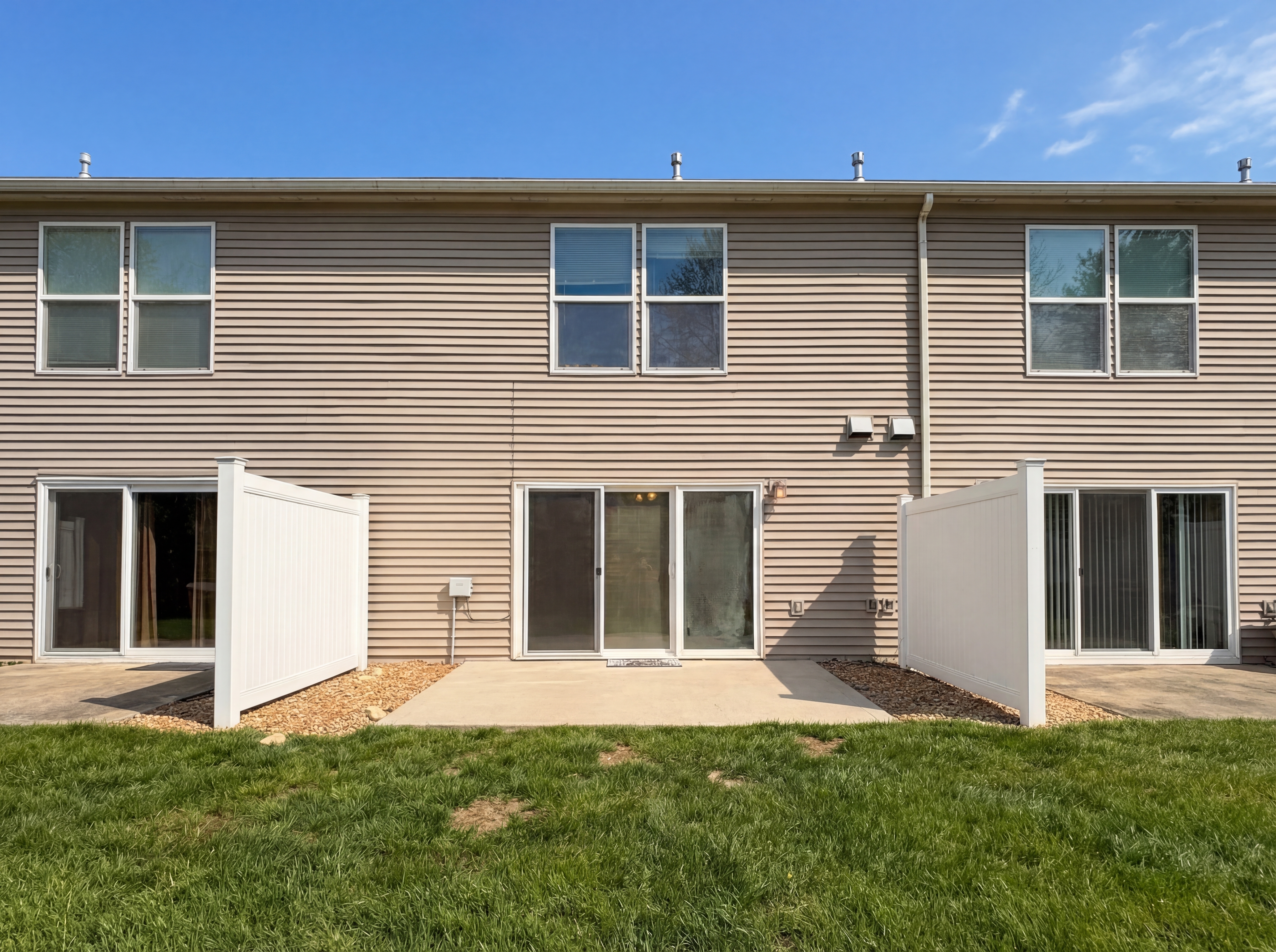Photo 5 of 19 of 5536 N Fairmount Ave, Kansas City, MO