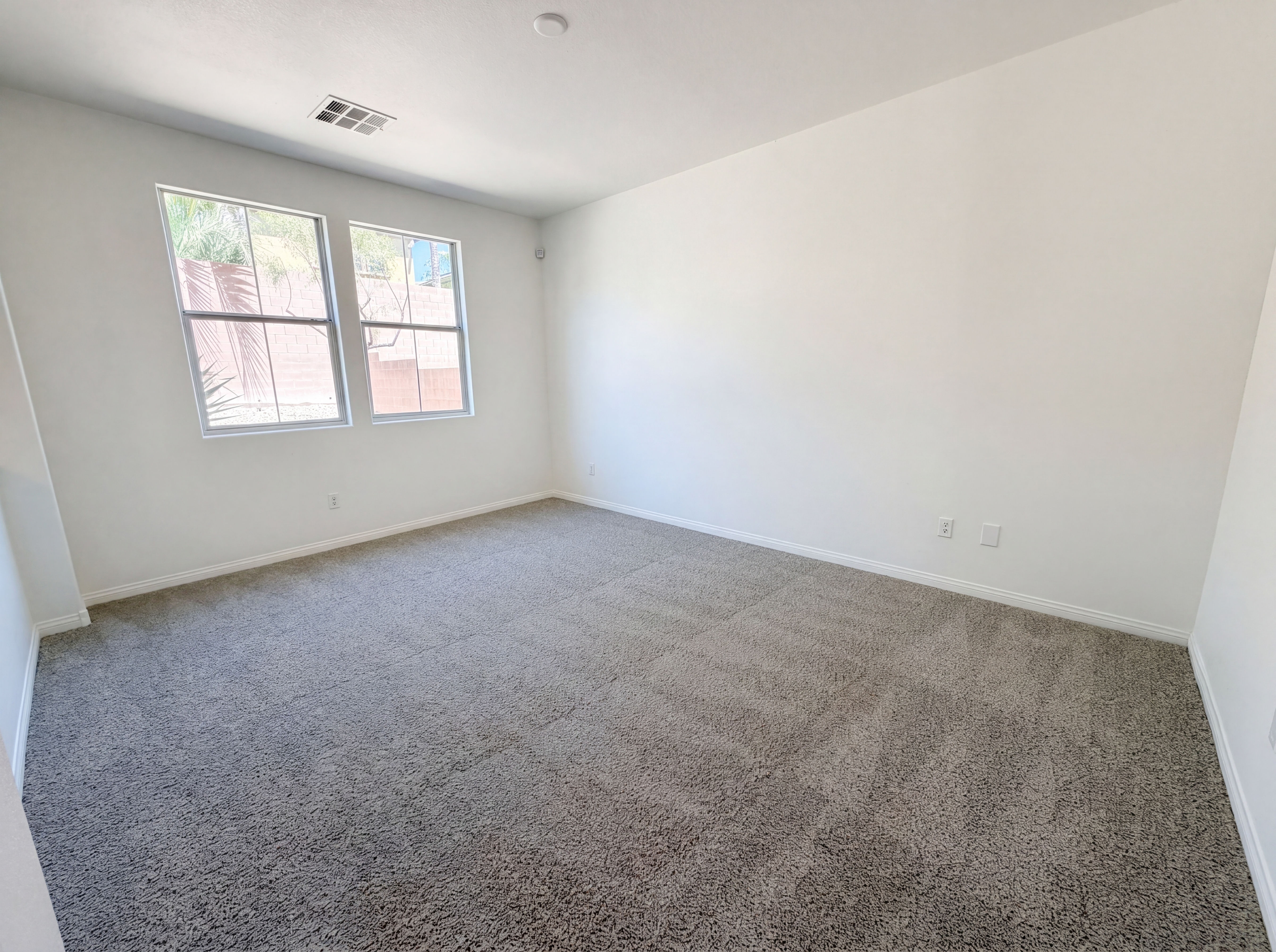 Photo 31 of 44 of 3216 Bonassola Ave, North Las Vegas, NV