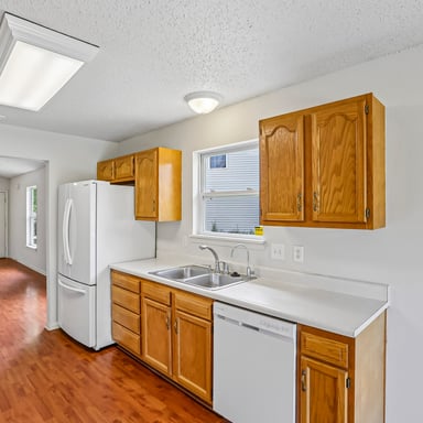 Property photo 2 of 15518 Wandering Way