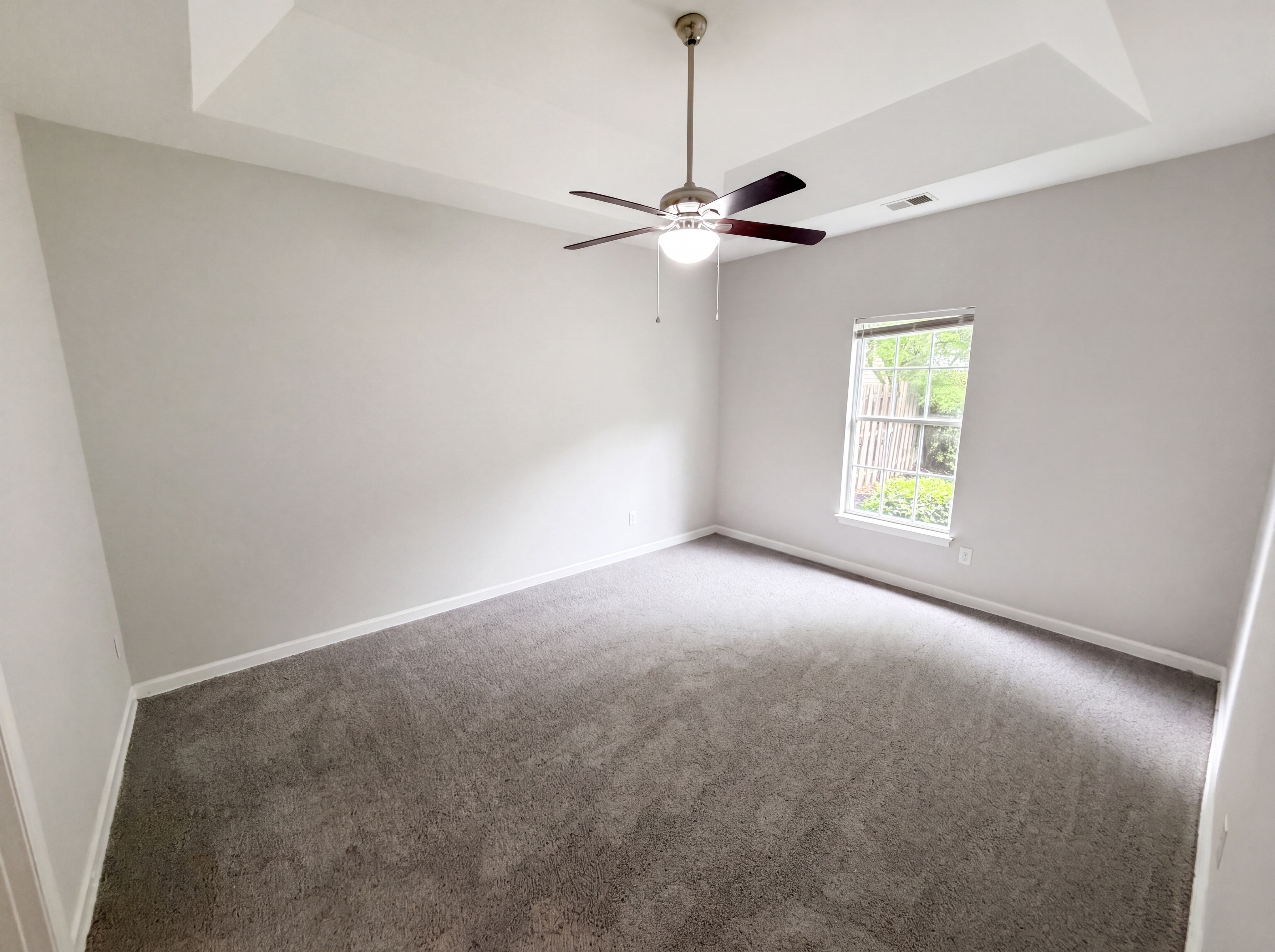 Photo 4 of 22 of 4808 Pennant Pl, Charlotte, NC