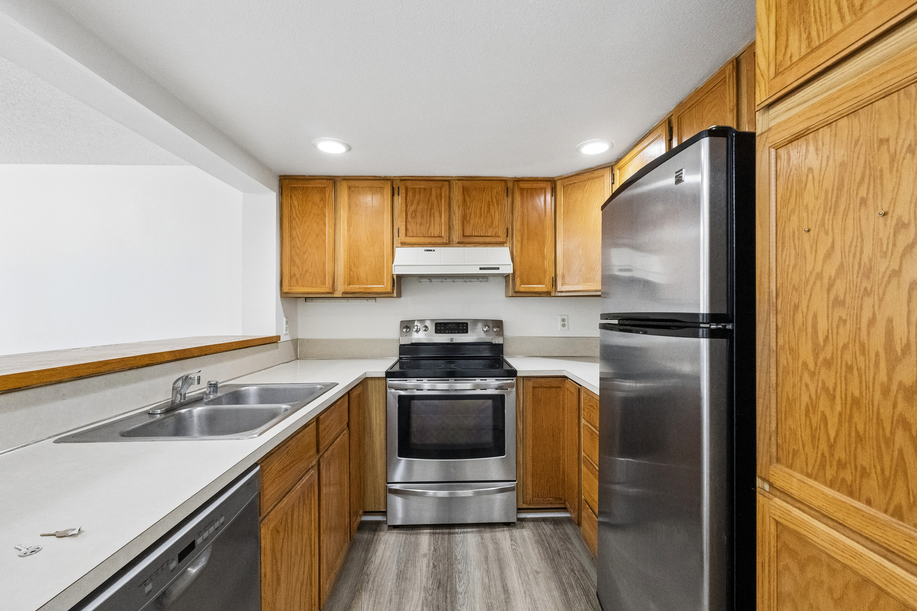 Photo 2 of 19 of 134 SW 116th St, Seattle, WA