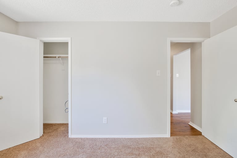 Photo 13 of 24 - 8567 Garden Springs Dr, Fort Worth, TX 76123