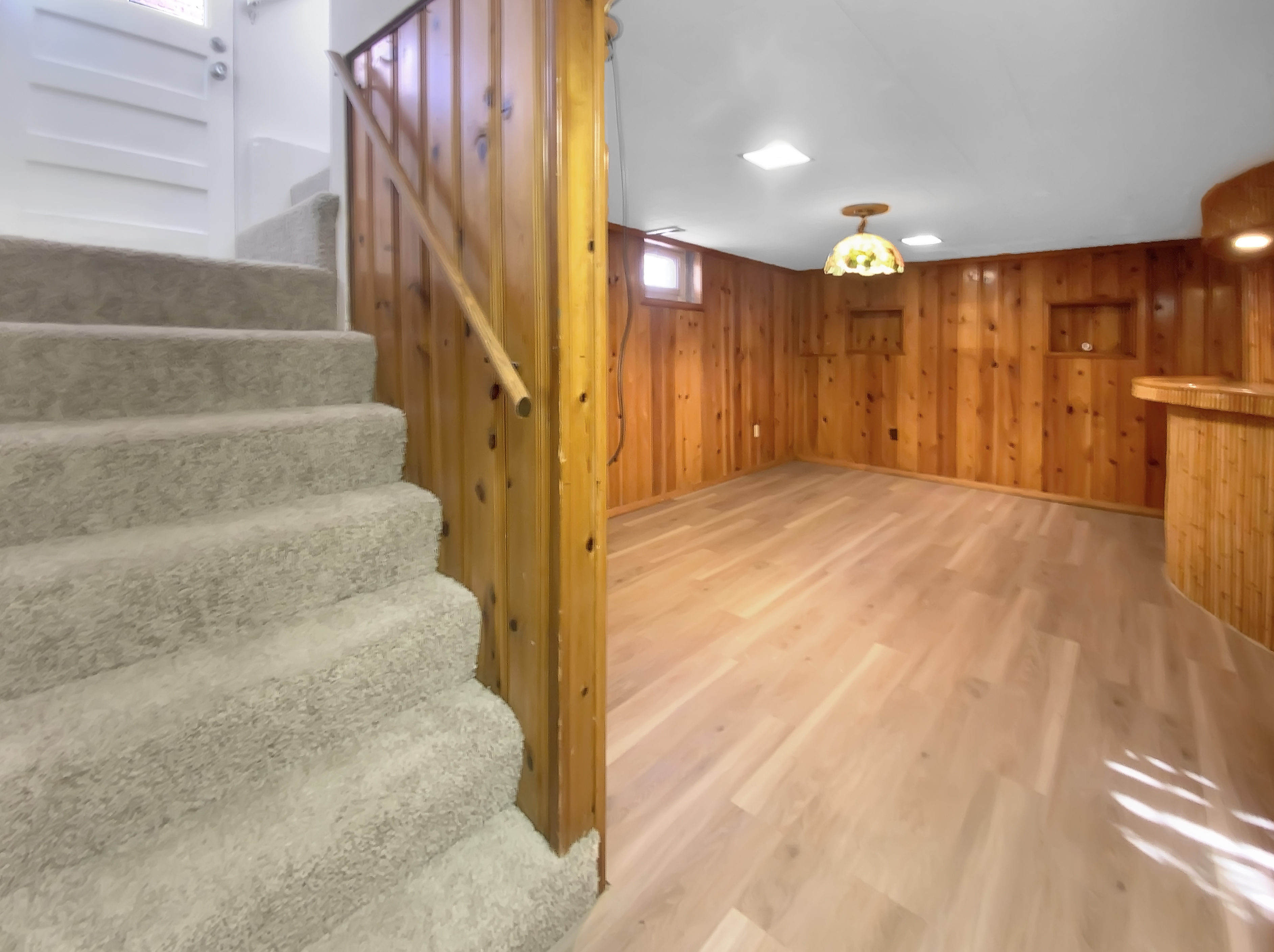 Photo 12 of 19 of 826 Catskill Dr, Saint Louis, MO